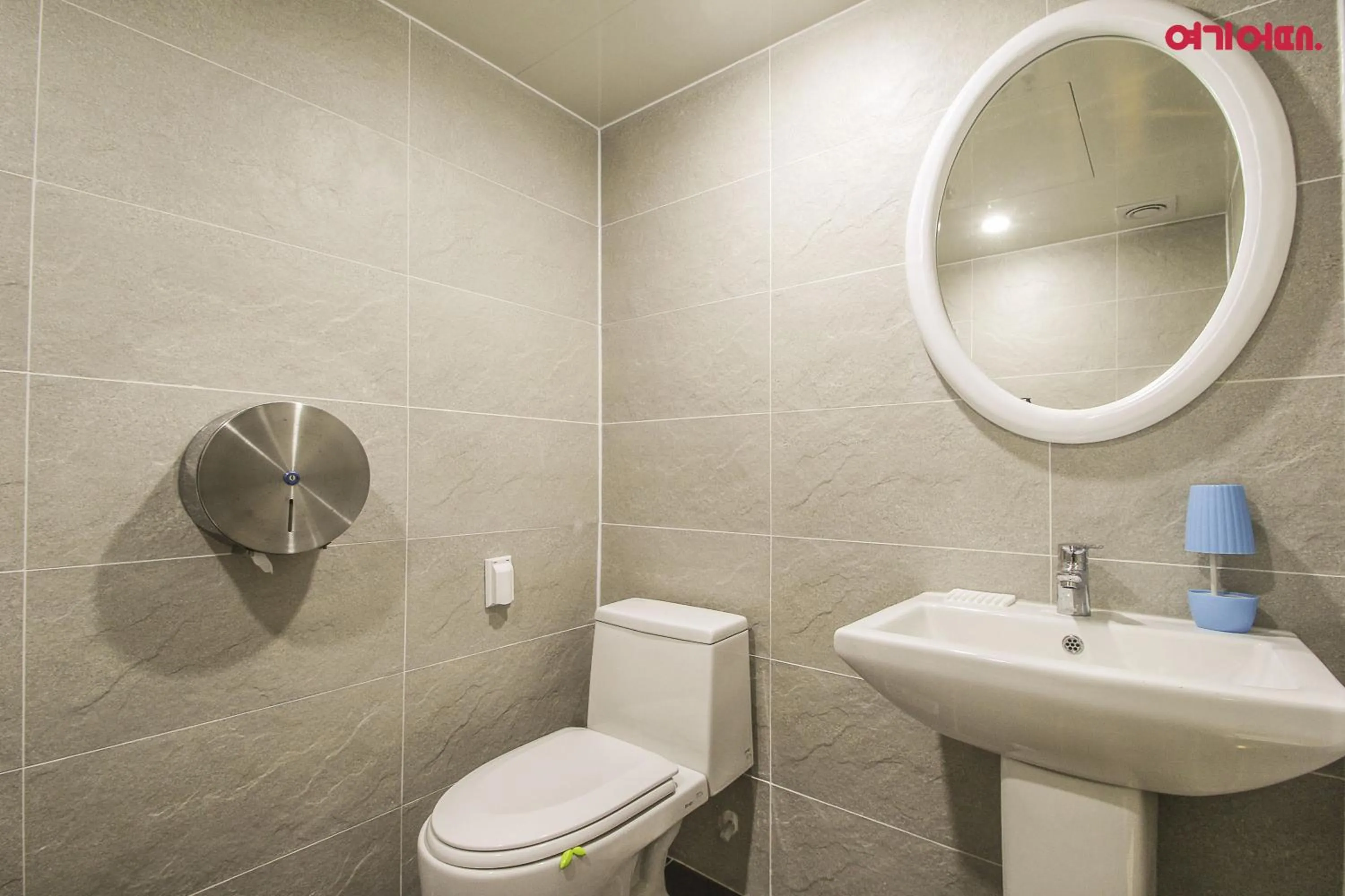 Decorative detail in Hotel Don