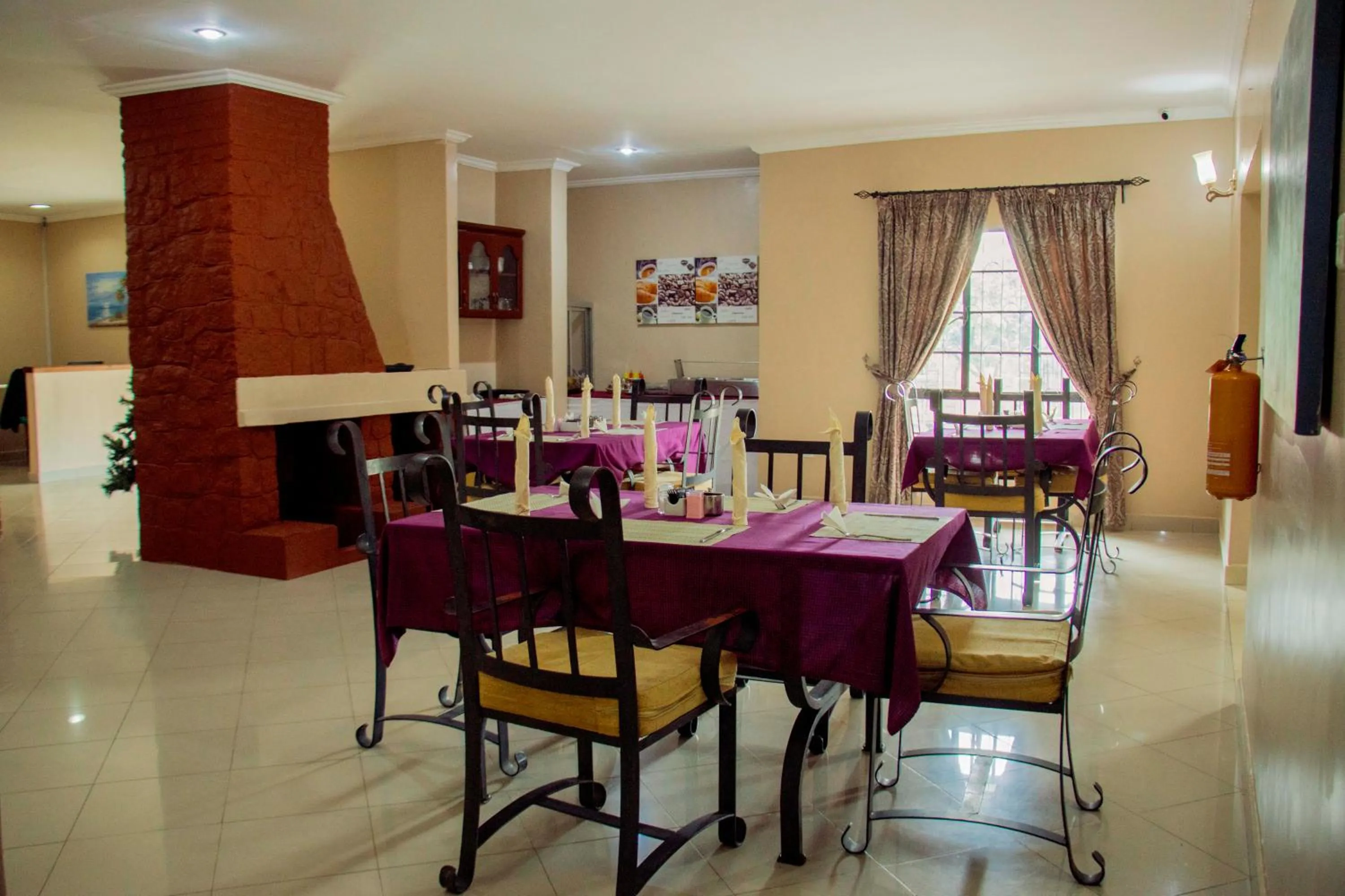 Restaurant/places to eat in Zakinn Hotel Gangilonga