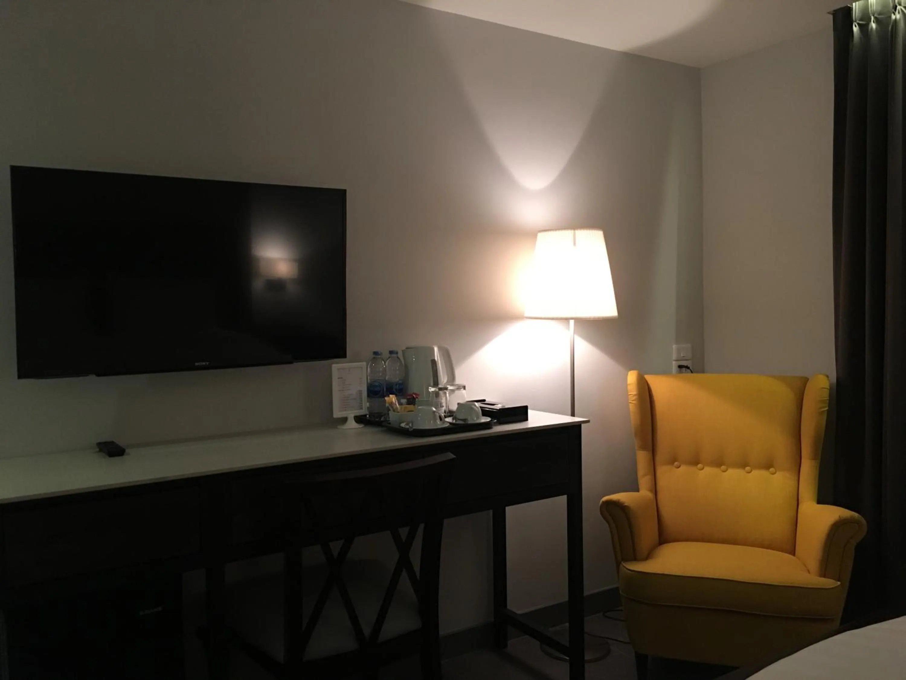 Night in The Sala Pattaya - SHA Certified