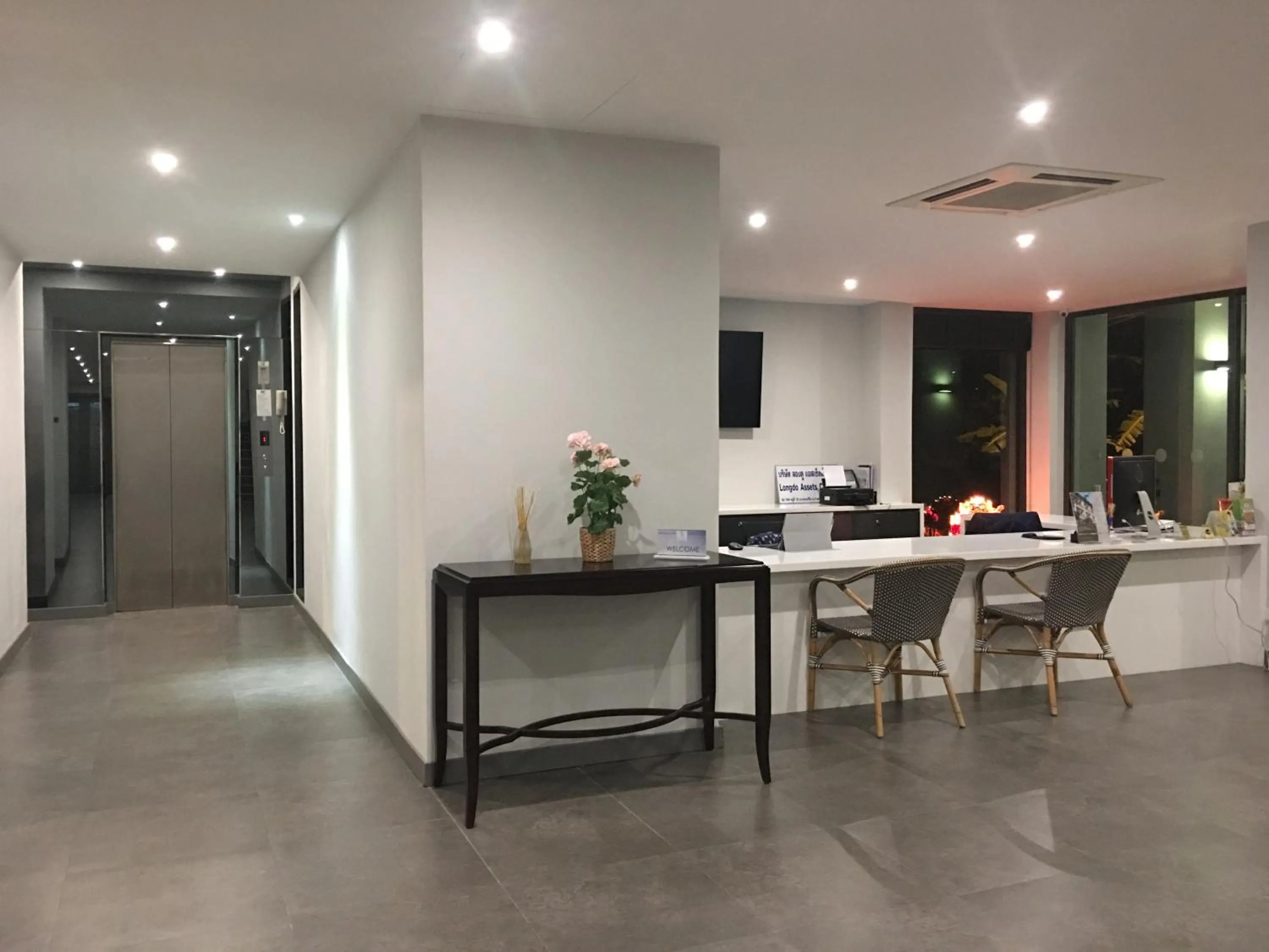 Communal lounge/ TV room in The Sala Pattaya - SHA Certified