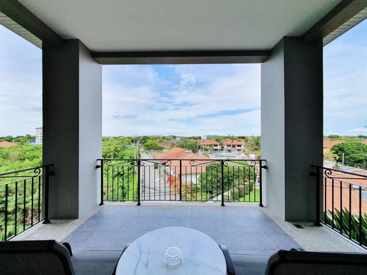 Balcony/Terrace in The Sala Pattaya - SHA Certified