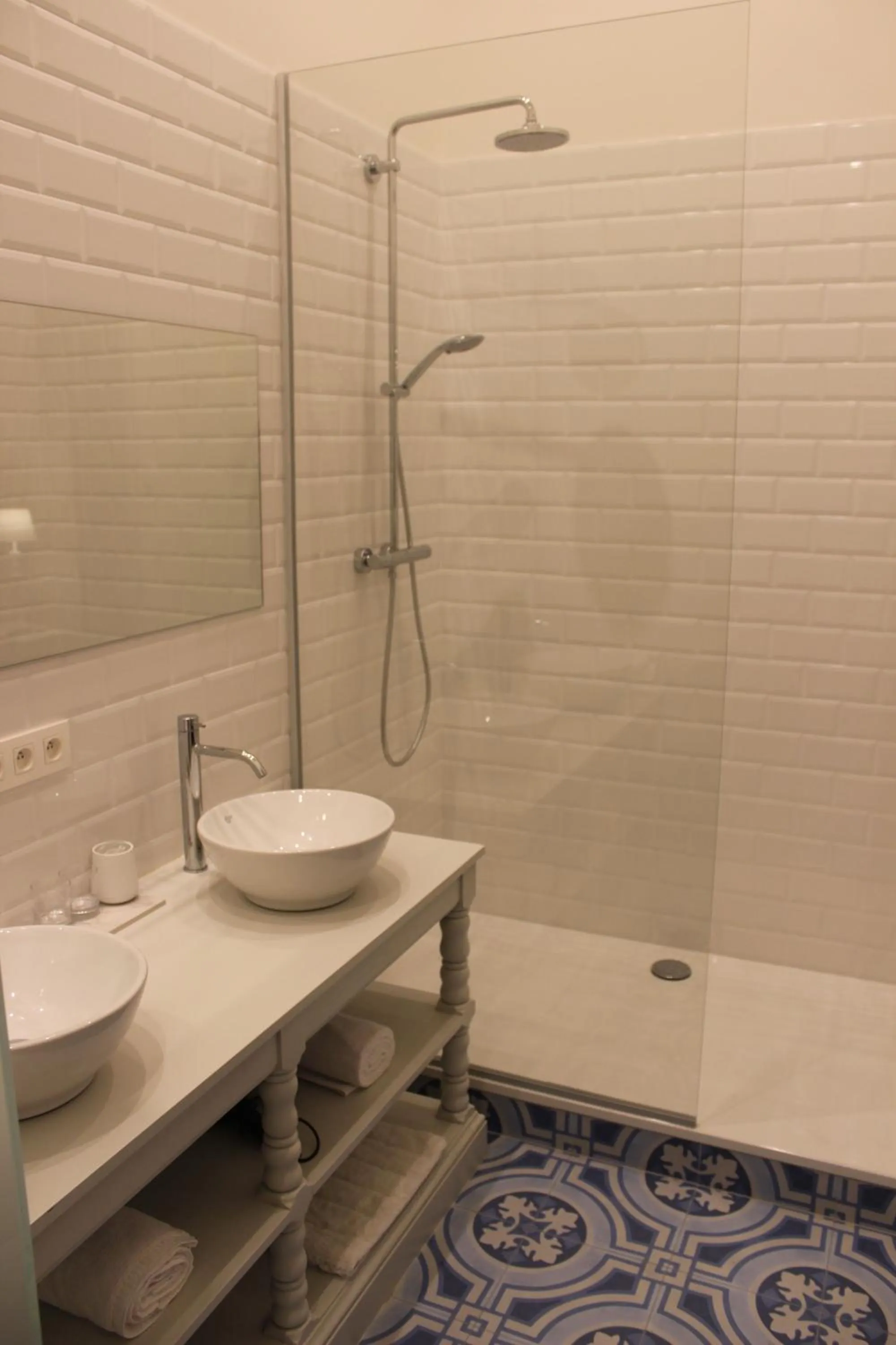 Bathroom in The Hamptons Boutique Hotel