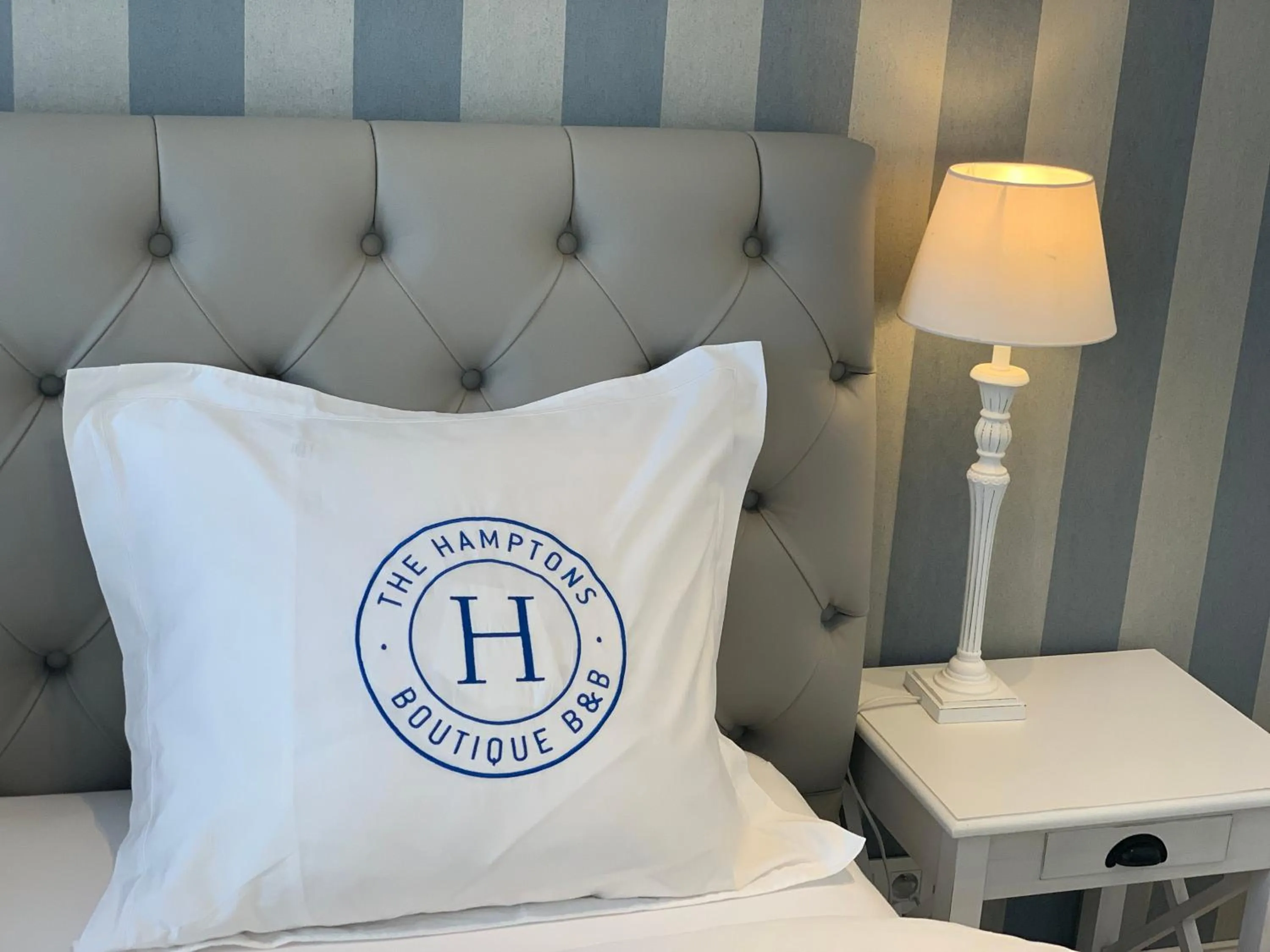 Bed in The Hamptons Boutique Hotel