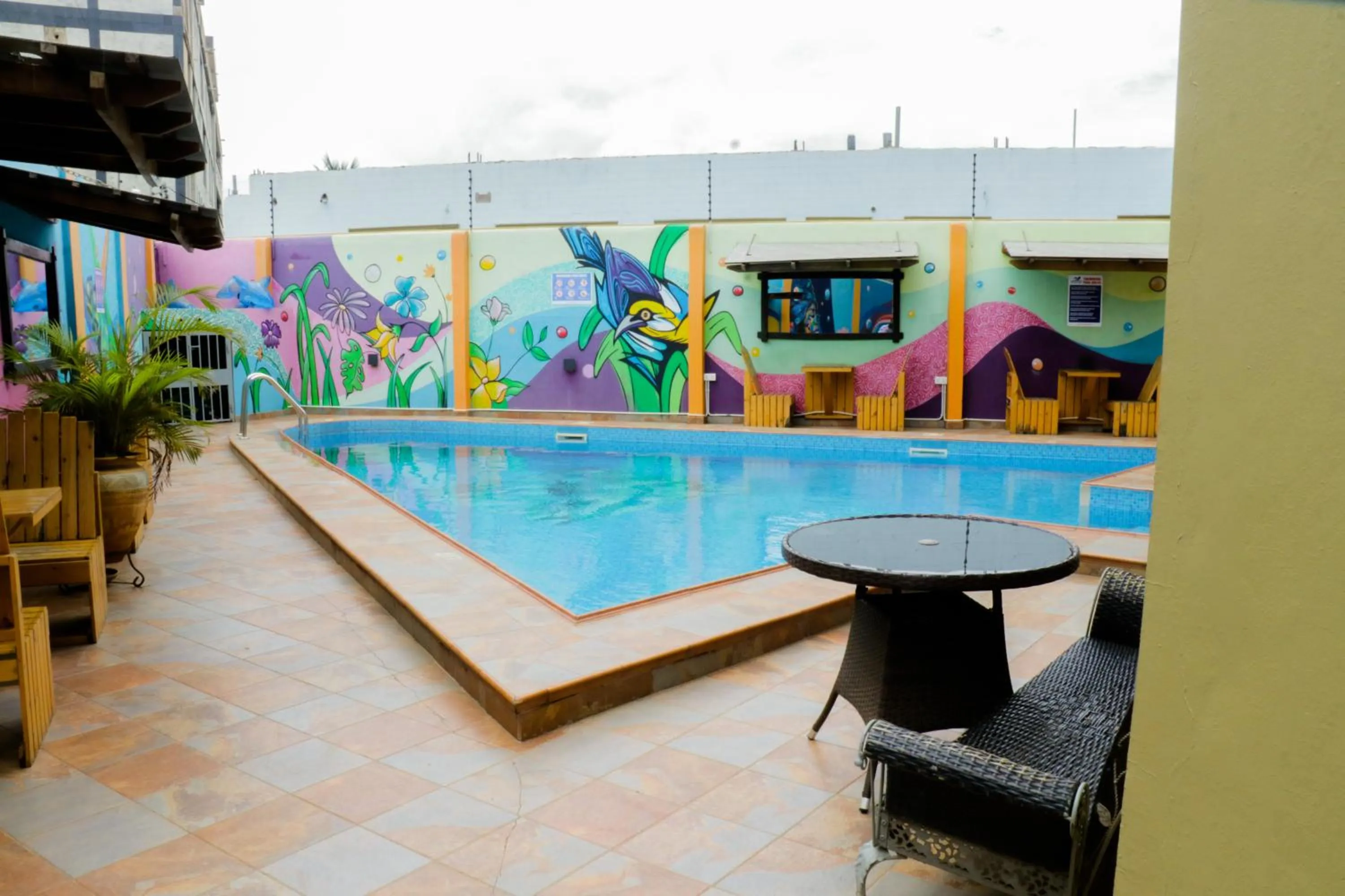 Swimming pool in Bays Lodge, Accra