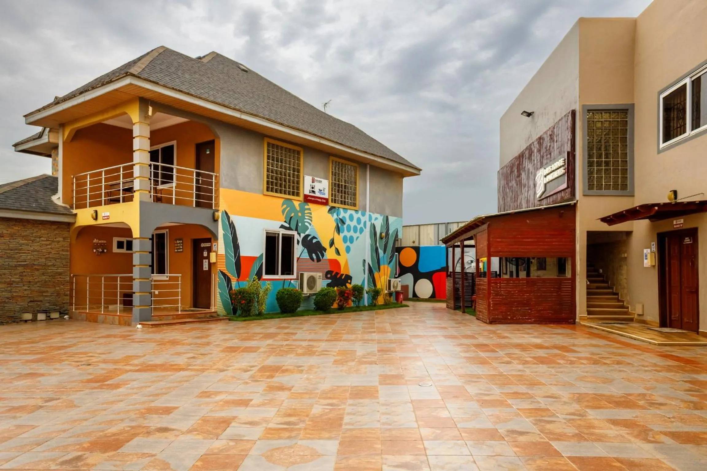 Bays Lodge, Accra