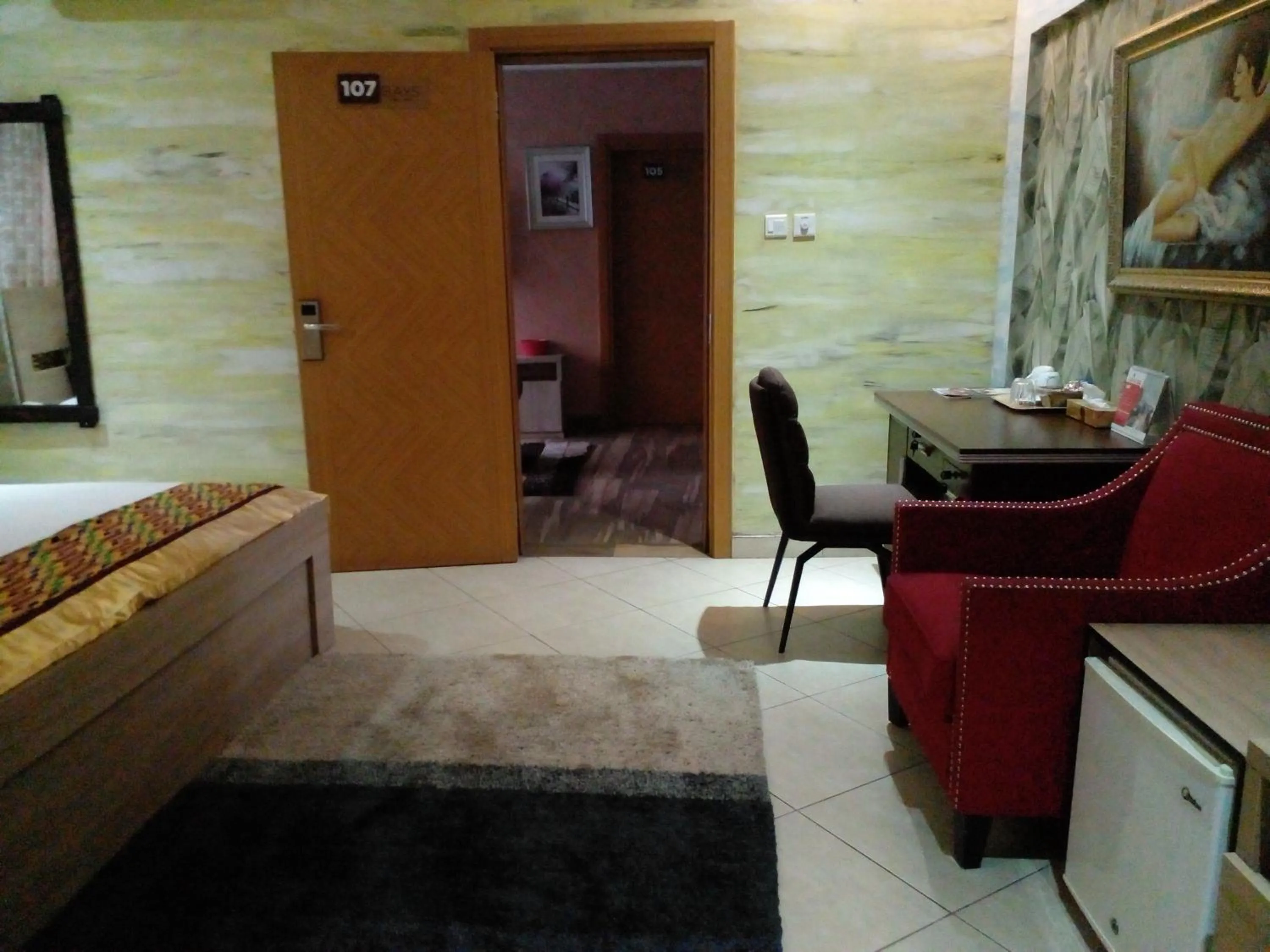 Business facilities in Bays Lodge, Accra