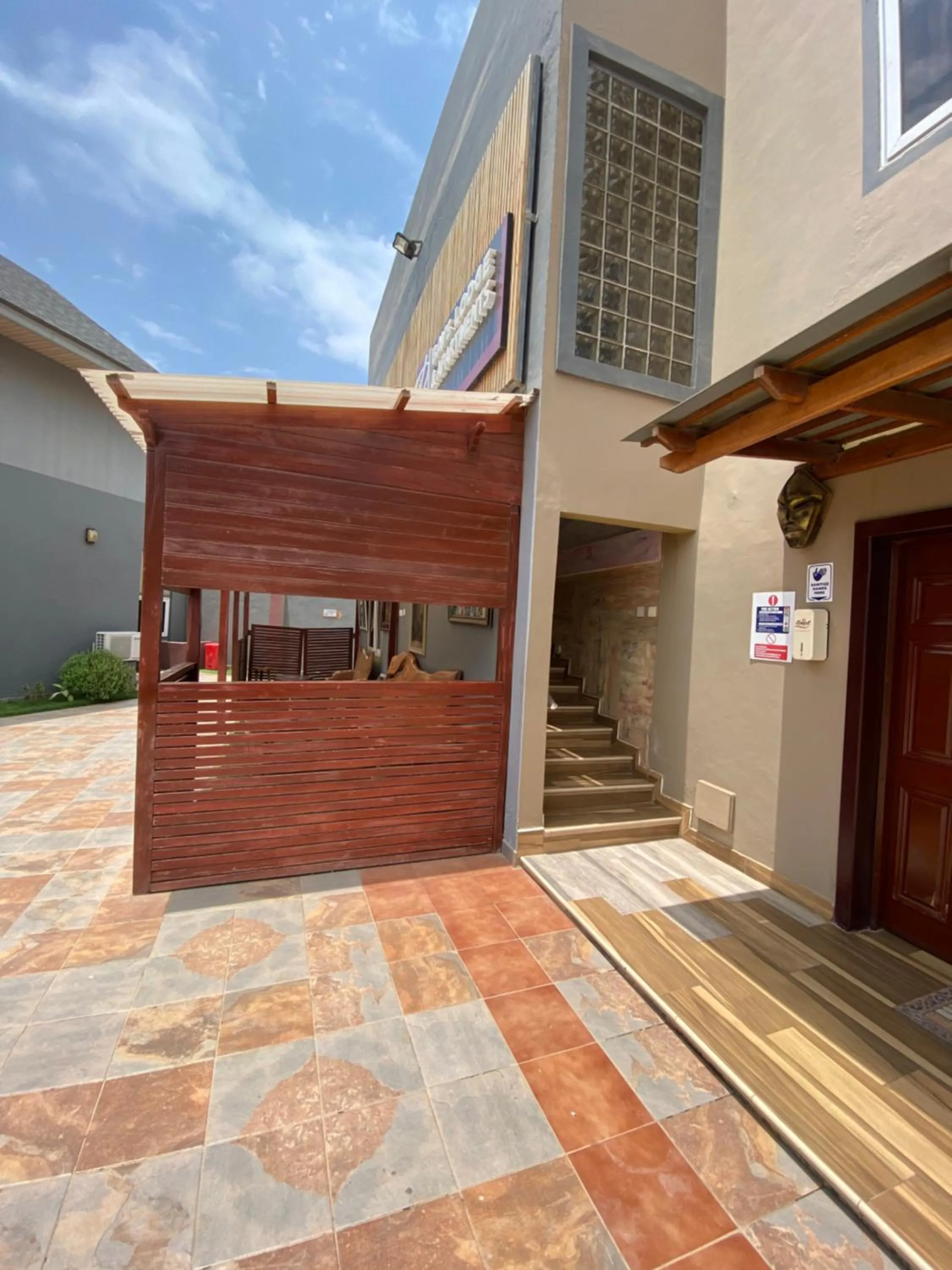 Property building in Bays Lodge, Accra