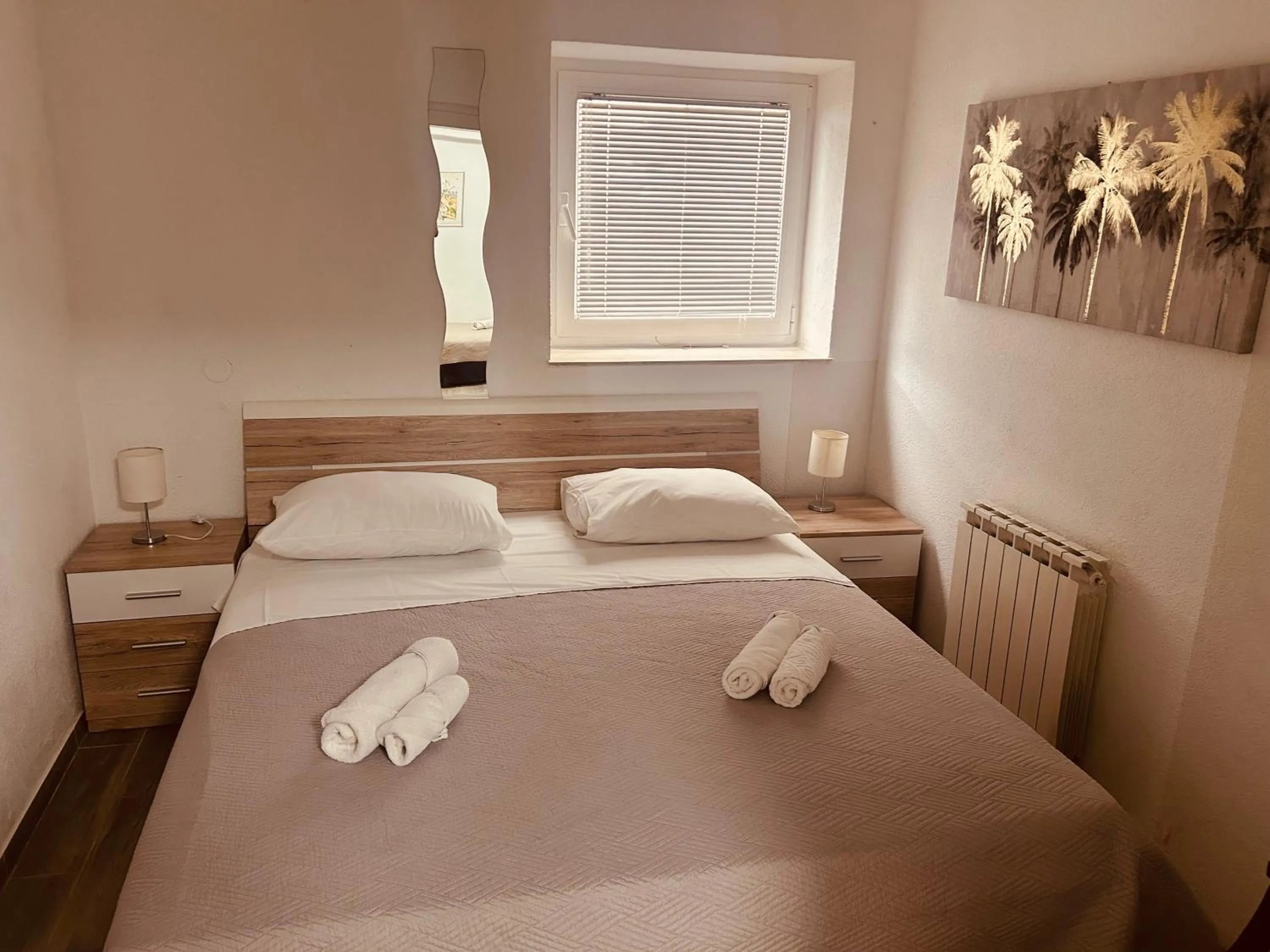 Bedroom, Bed in Villa Nico