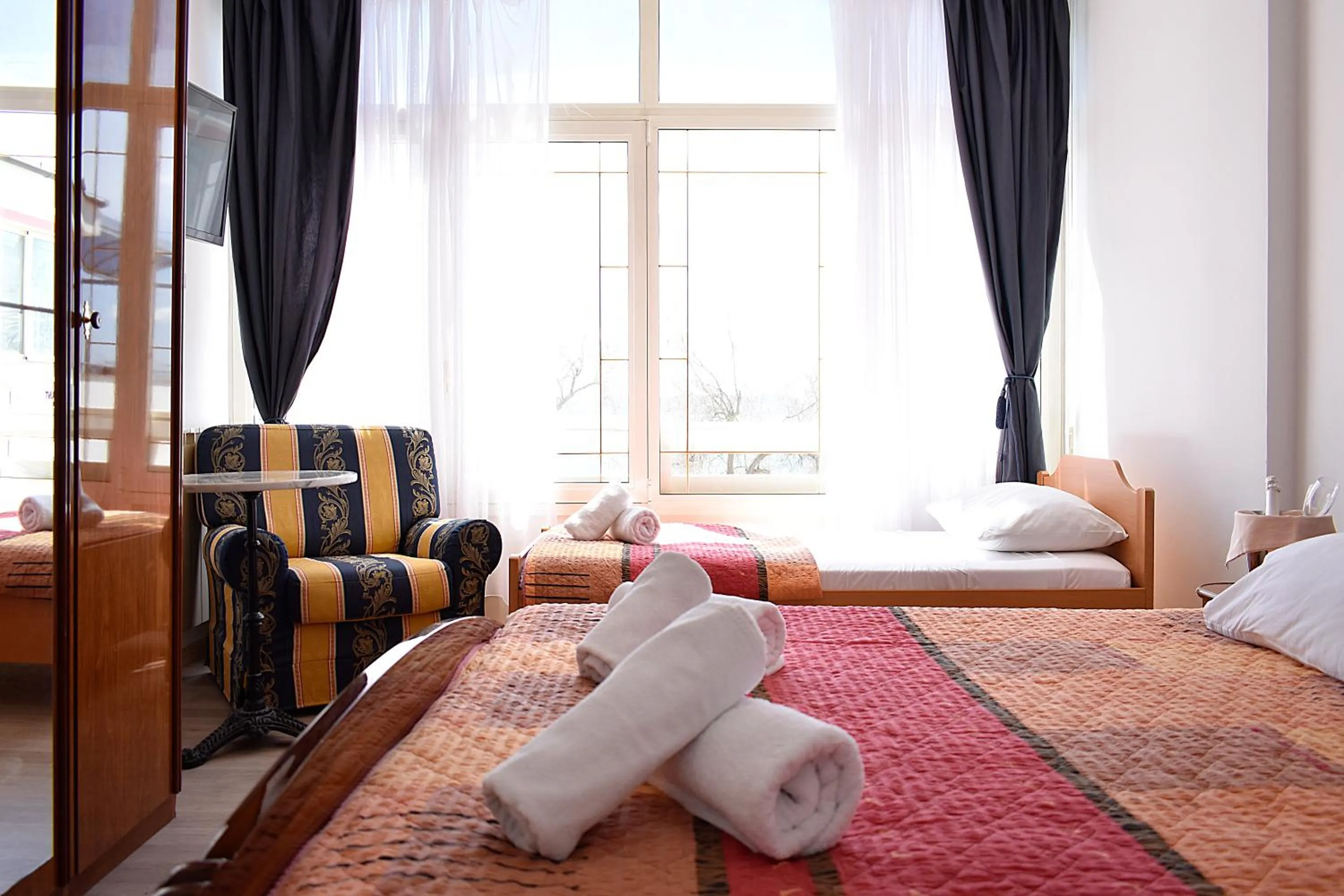 Bedroom, Bed in Villa Nico