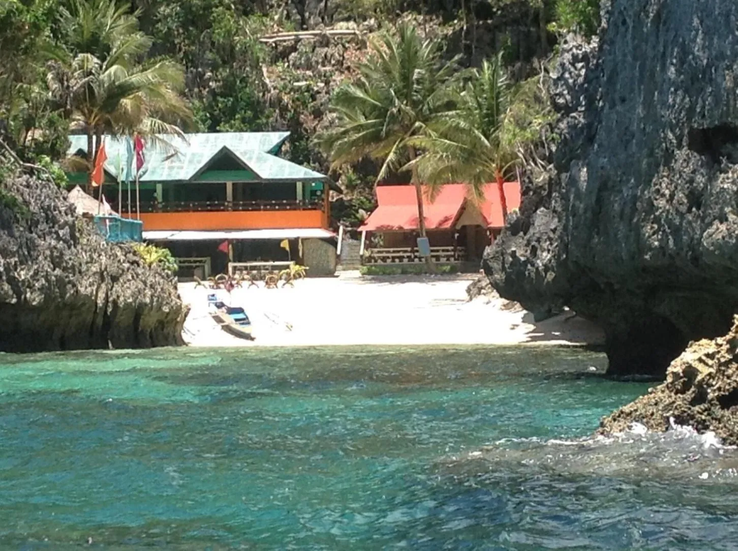 Property building in Turtle Cove Exclusive Island Resort