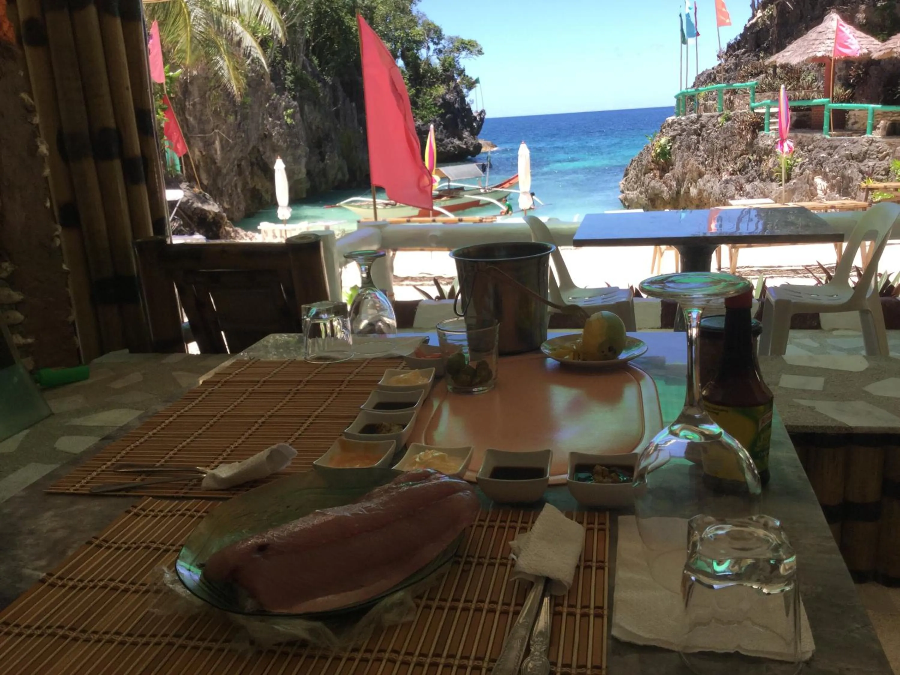 Restaurant/places to eat in Turtle Cove Exclusive Island Resort