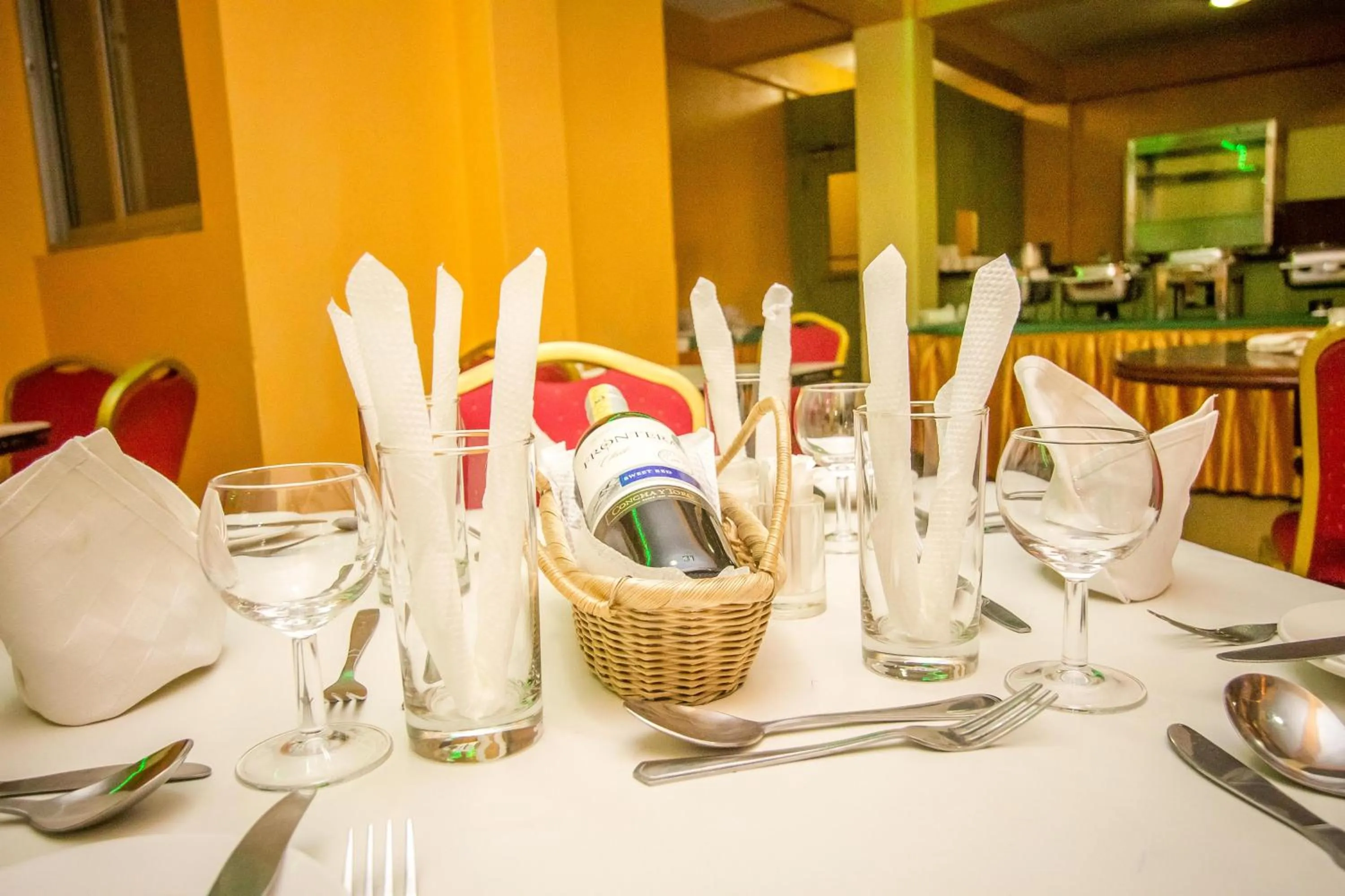 Restaurant/places to eat in Eland Safari Hotel Nyeri