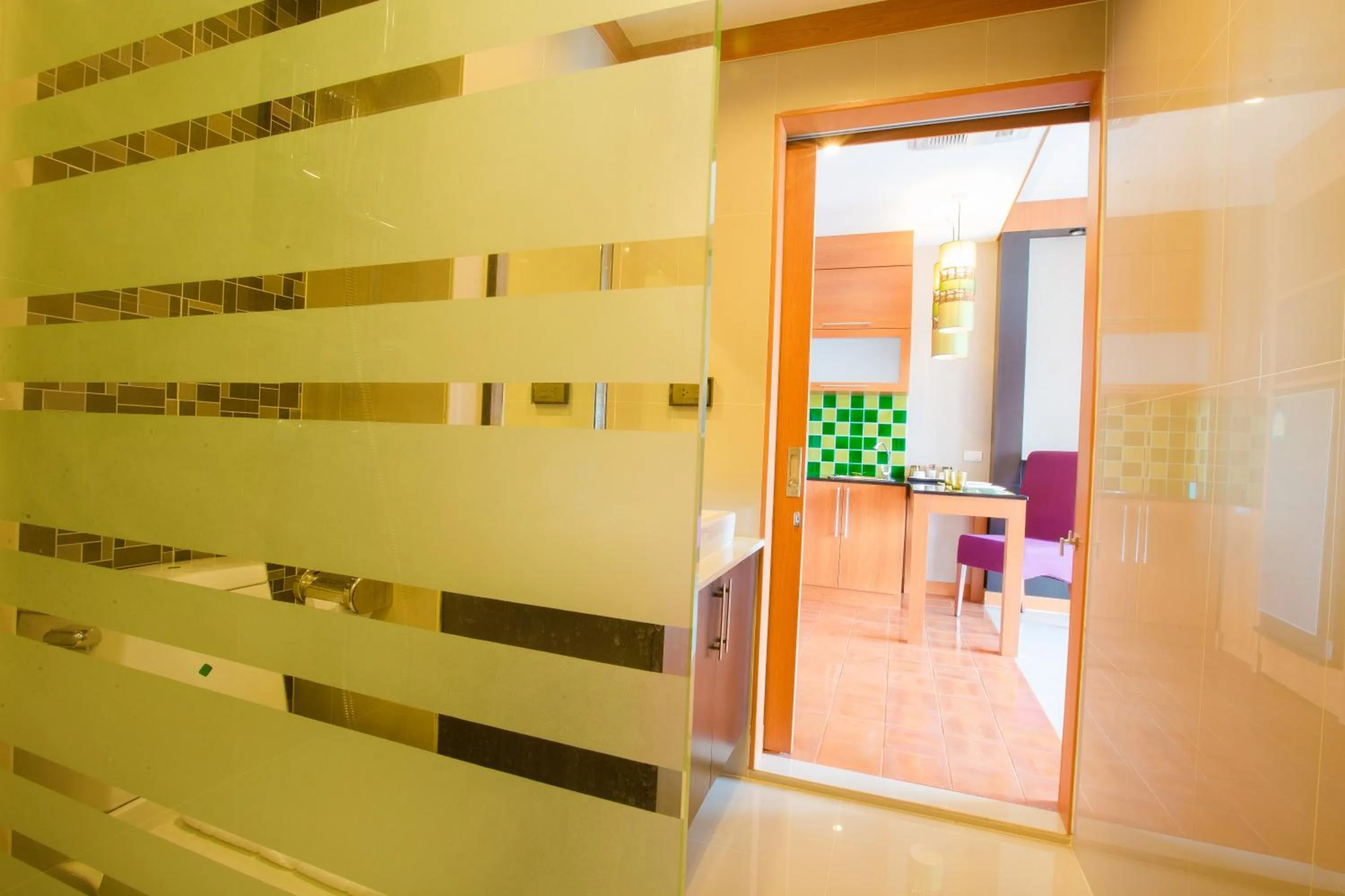 Romantic Khon Kaen Hotel