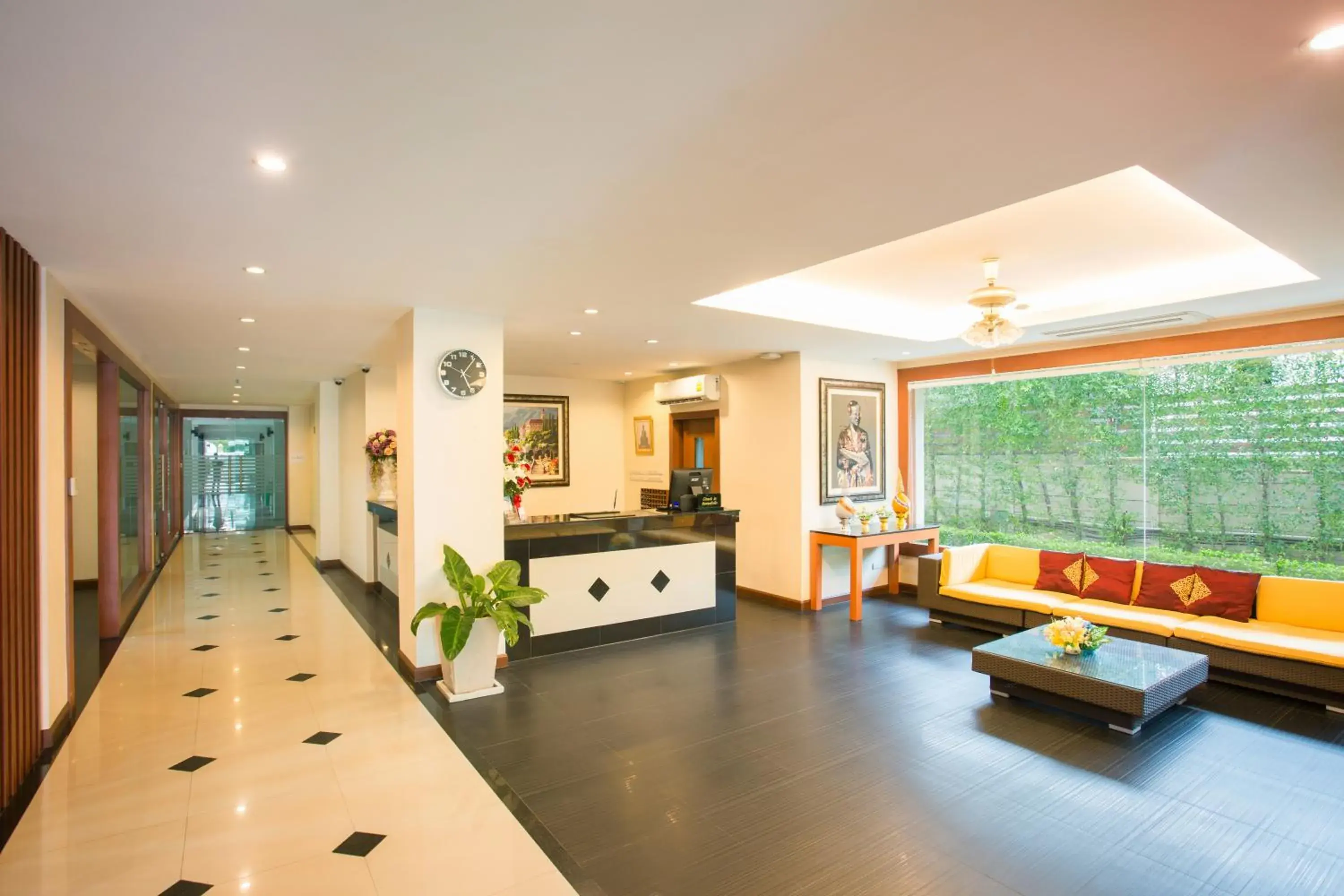 Lobby or reception in Romantic Khon Kaen Hotel Lobby or reception in Romantic Khon Kaen Hotel