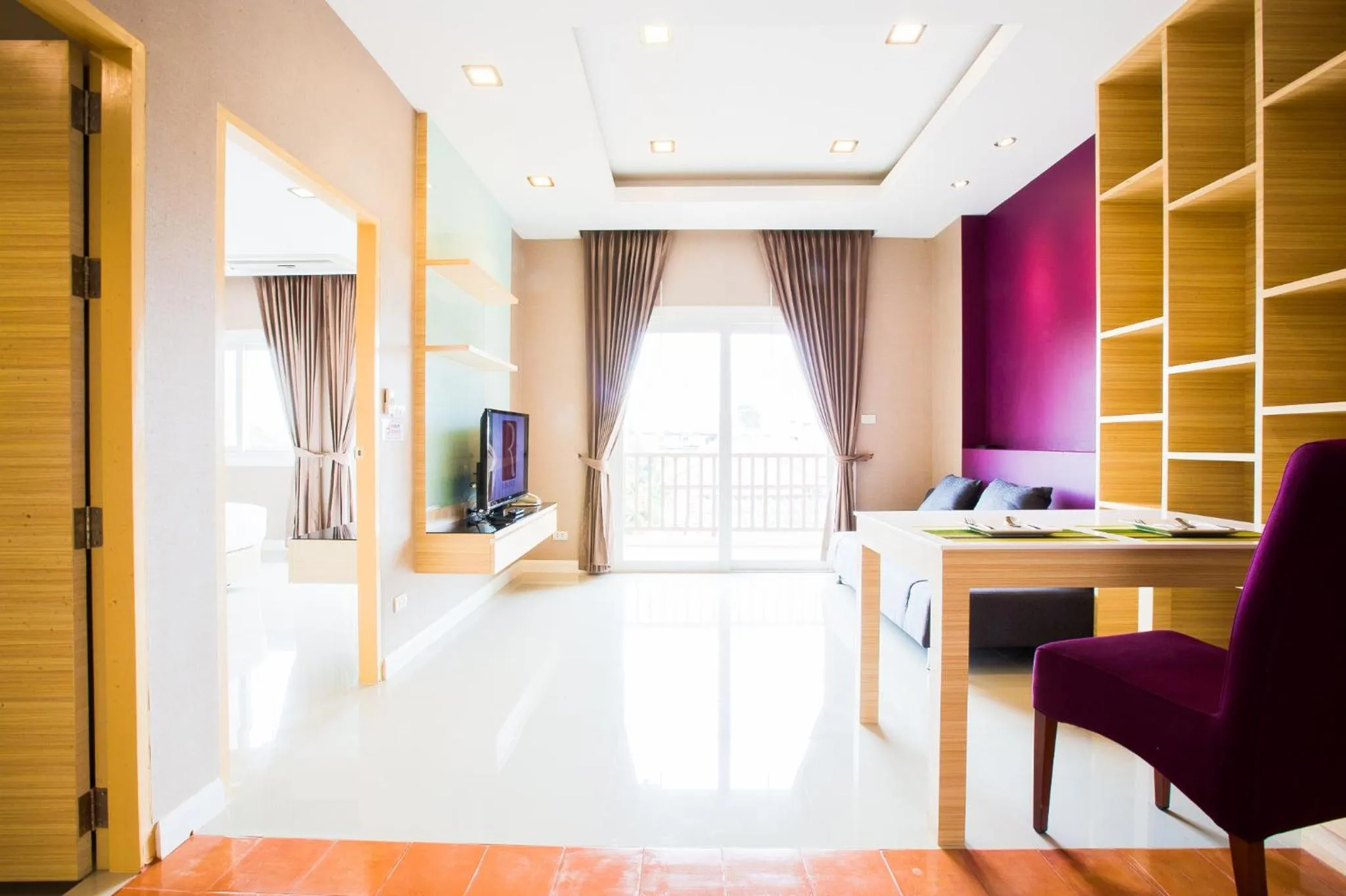 Romantic Khon Kaen Hotel