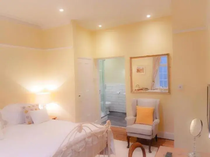 Bedroom, Bed in Heritage View Guest House Bedroom, Bed in Heritage View Guest House