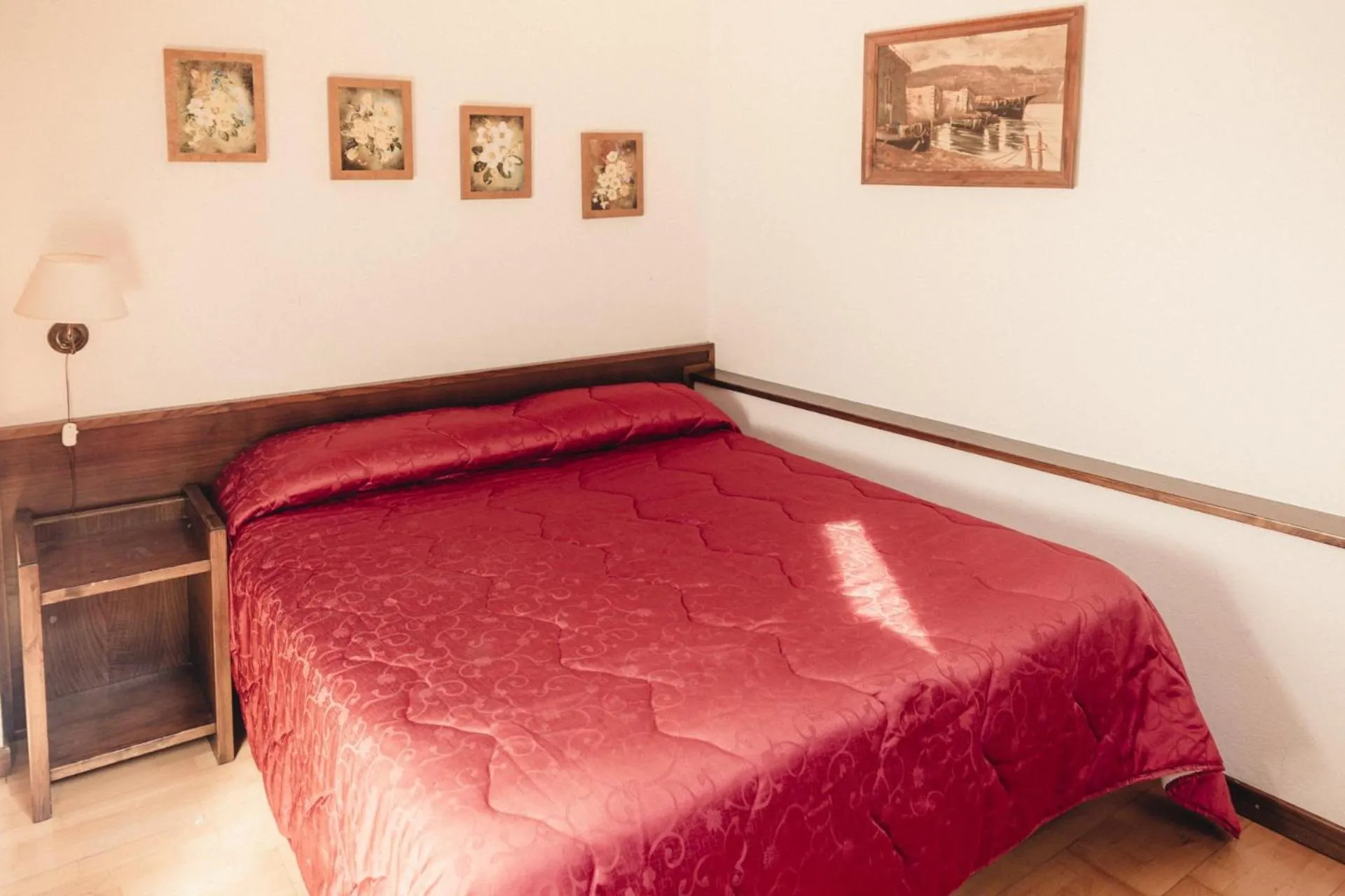 Bed in Albergo il Plistia