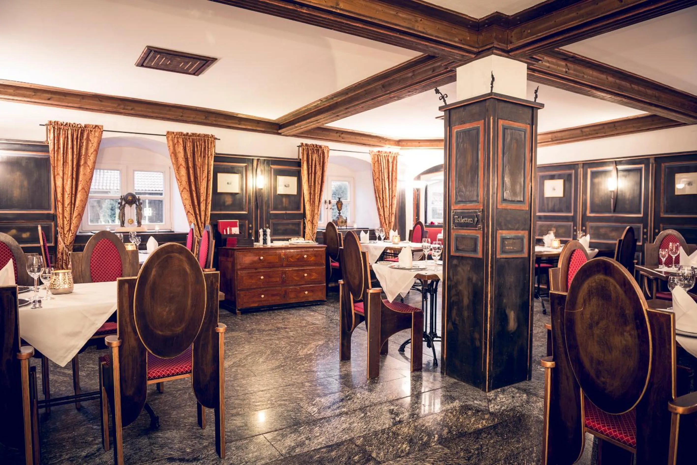 Schlosshotel Neufahrn