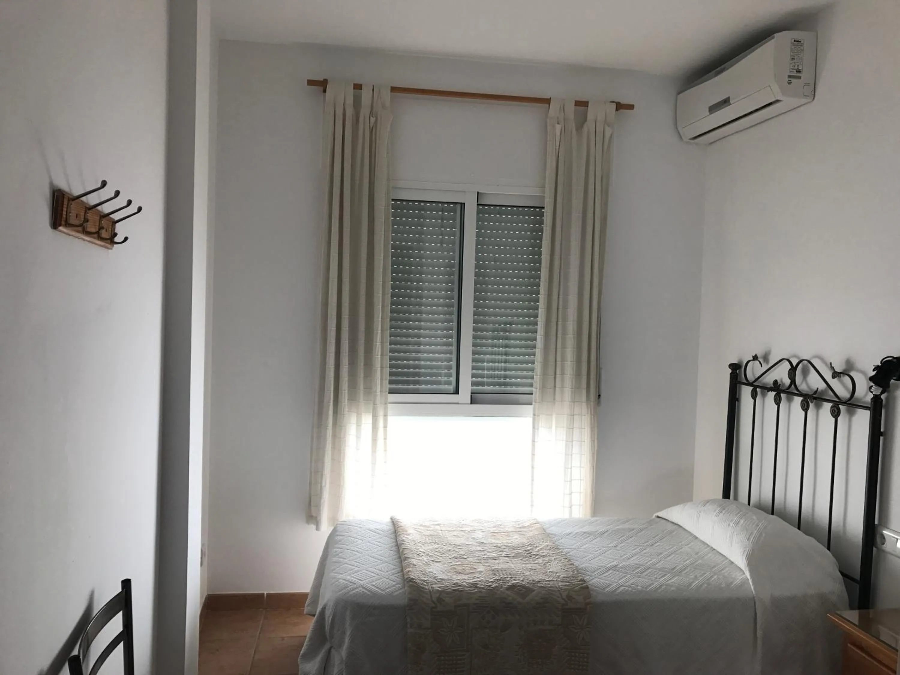 Bedroom, Bed in Easy Nerja Apartments