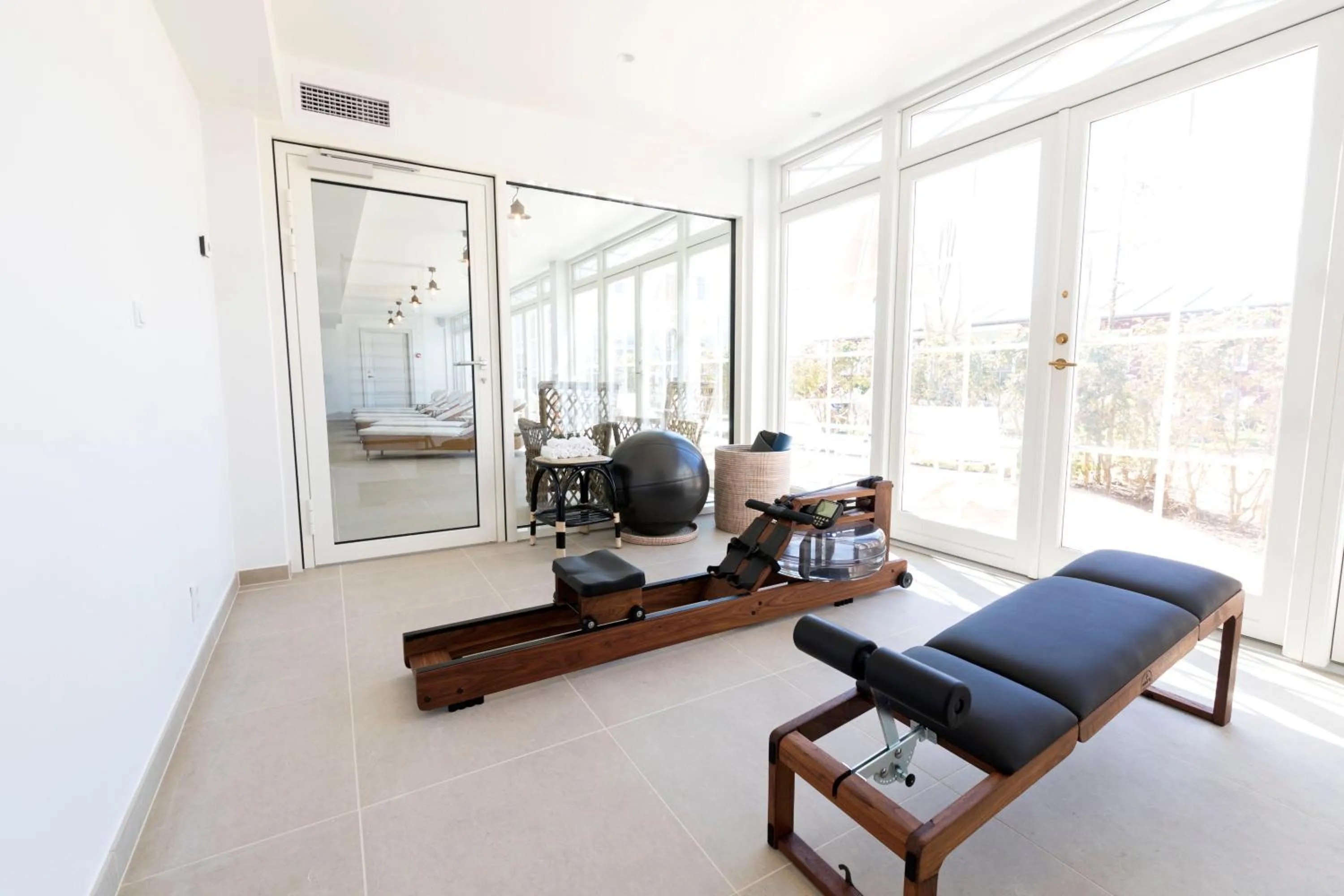 Swimming pool in Strandhotellet