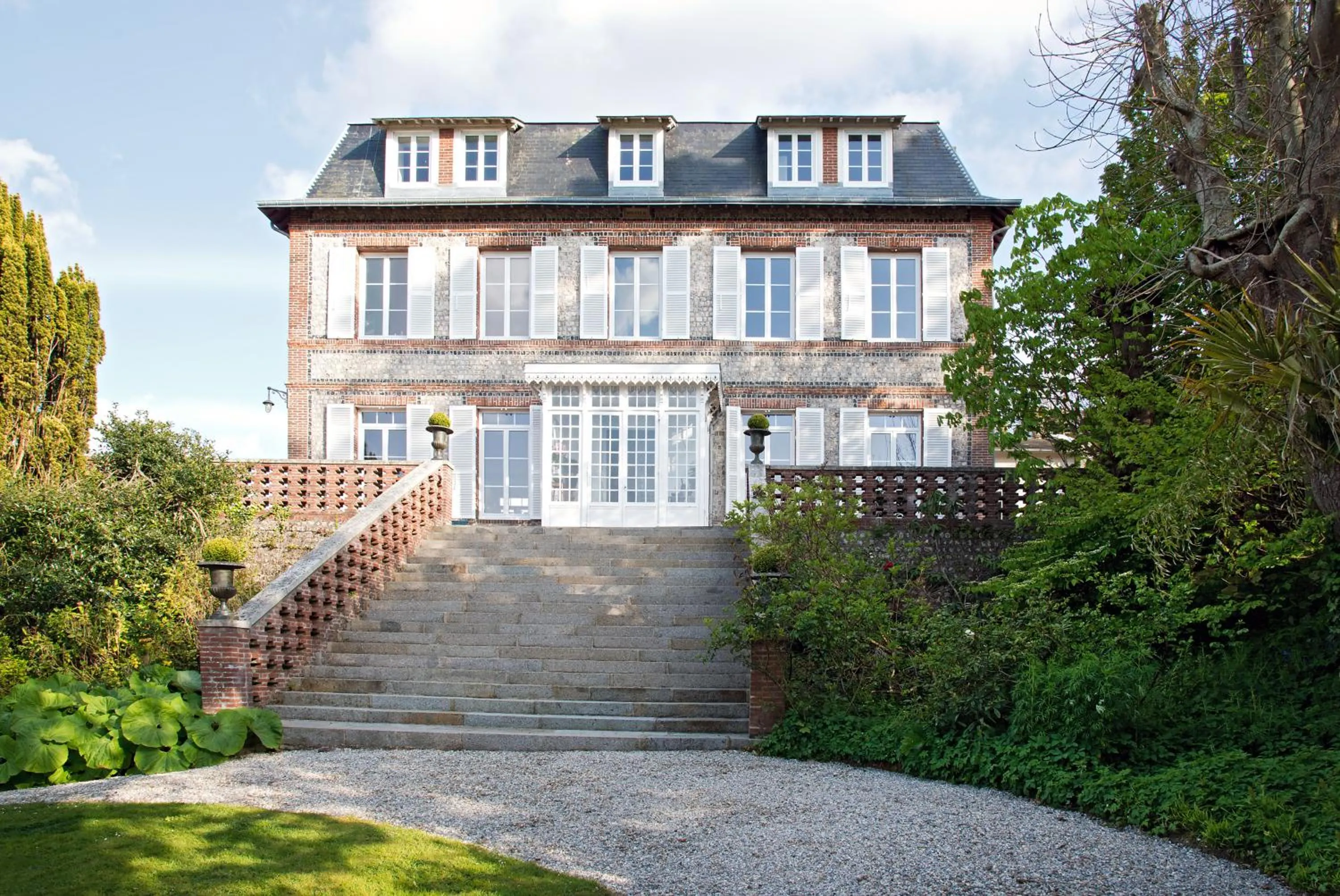 Castel De La Terrasse