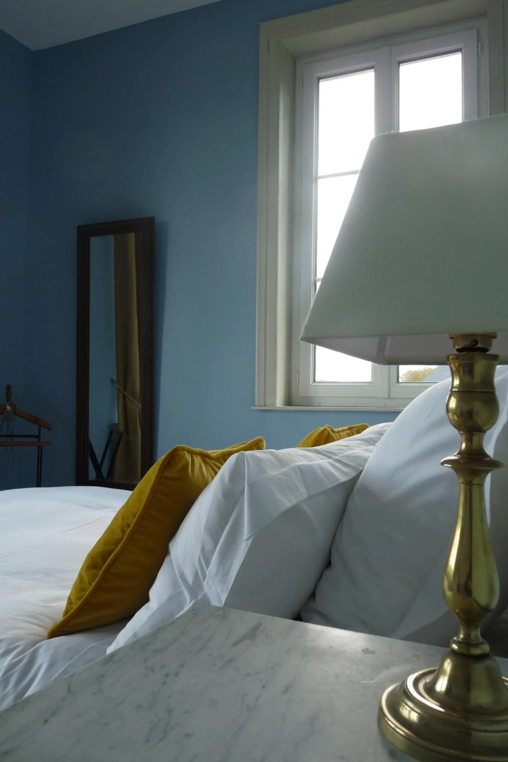 Decorative detail, Bed in Castel De La Terrasse