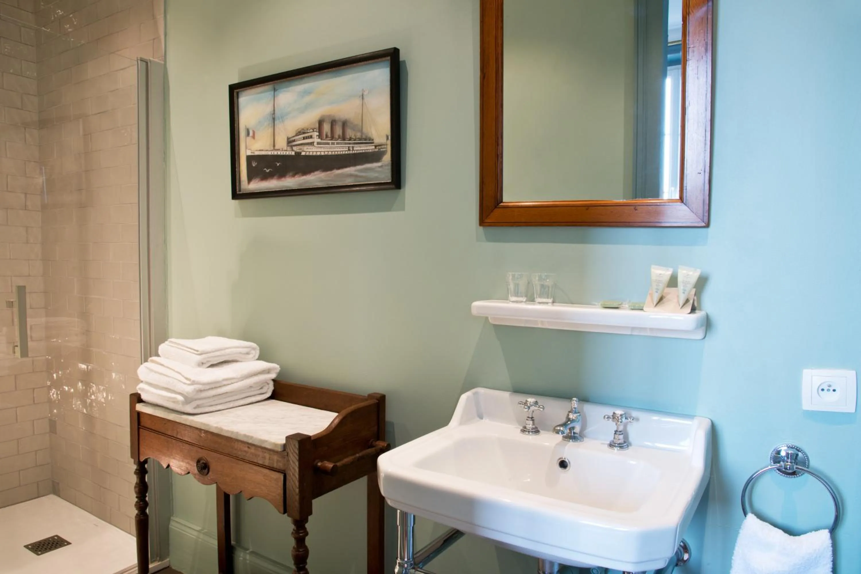 Castel De La Terrasse