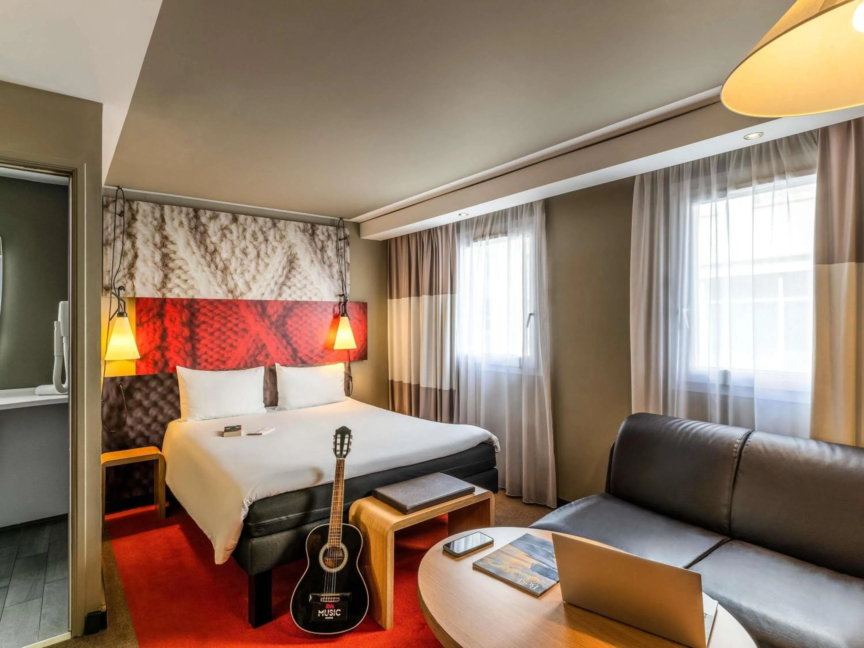 Bedroom, Bed in ibis Le Havre Centre