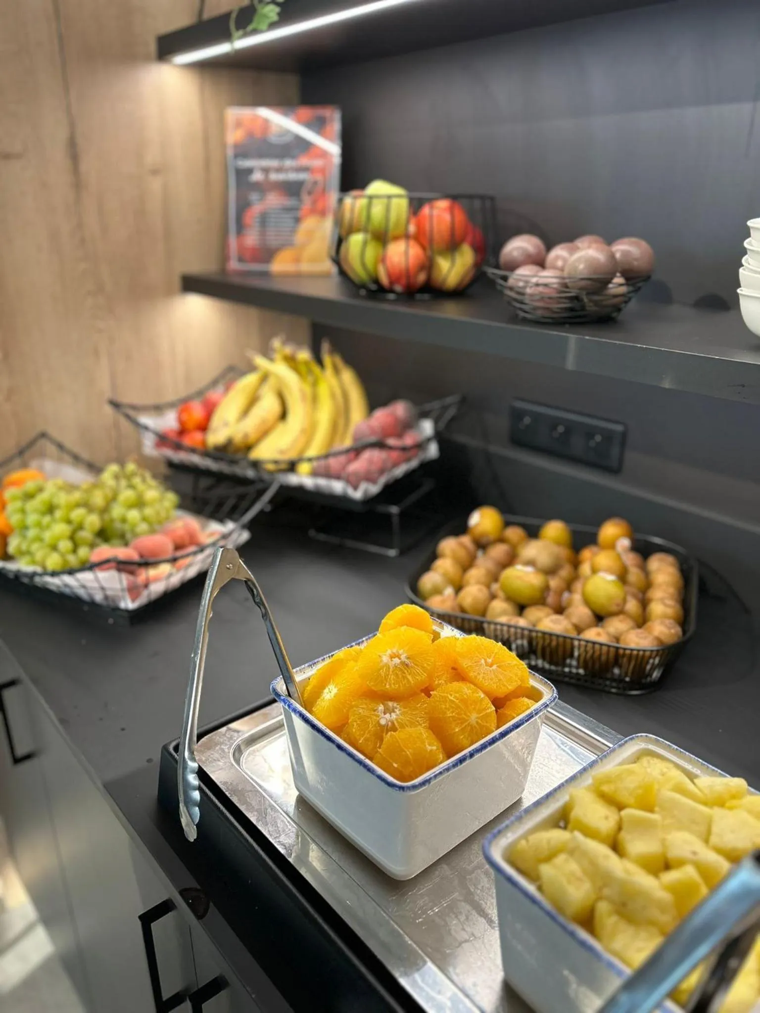 Buffet breakfast in ibis Le Havre Centre