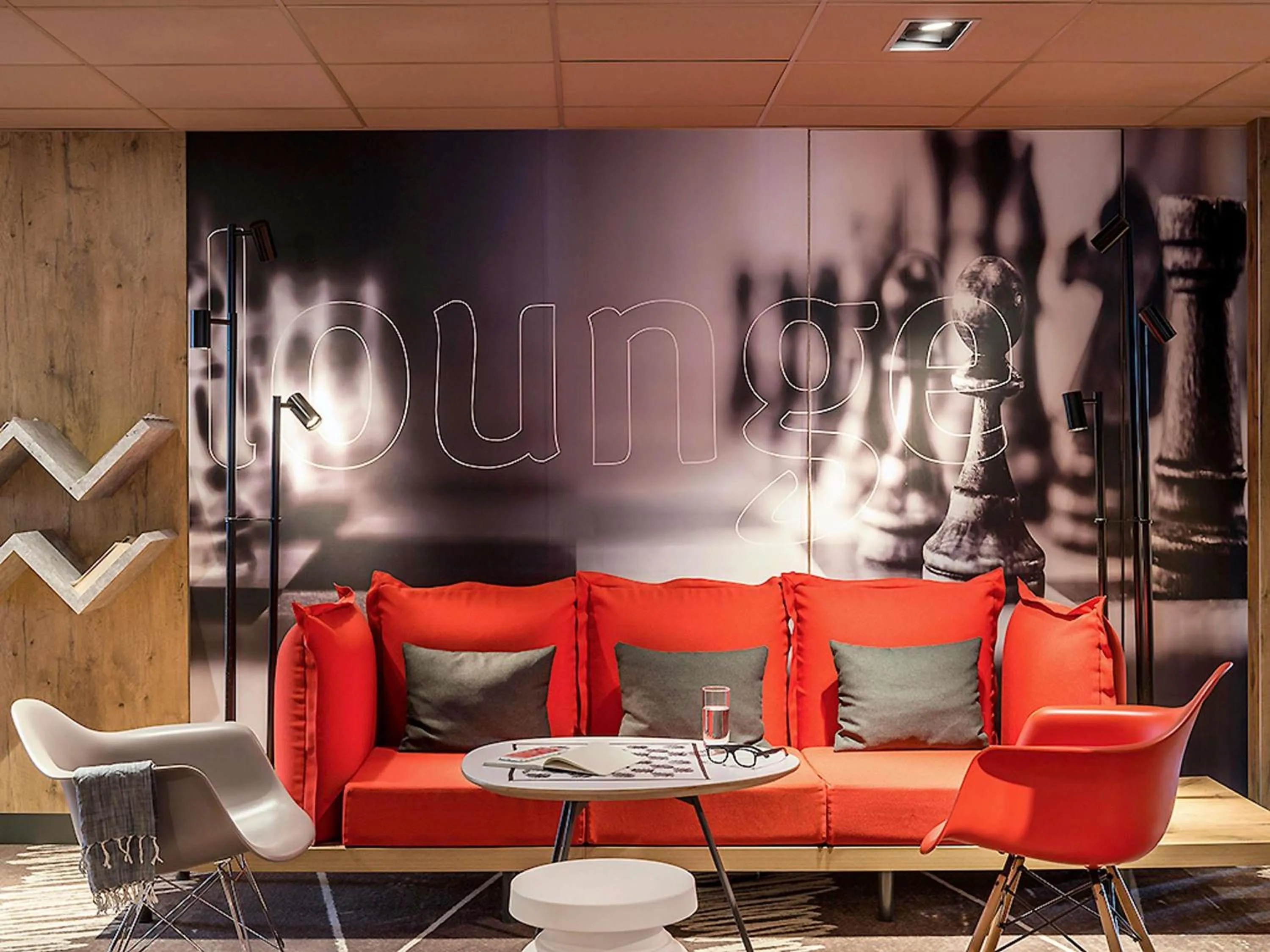 Lounge or bar in ibis Le Havre Centre