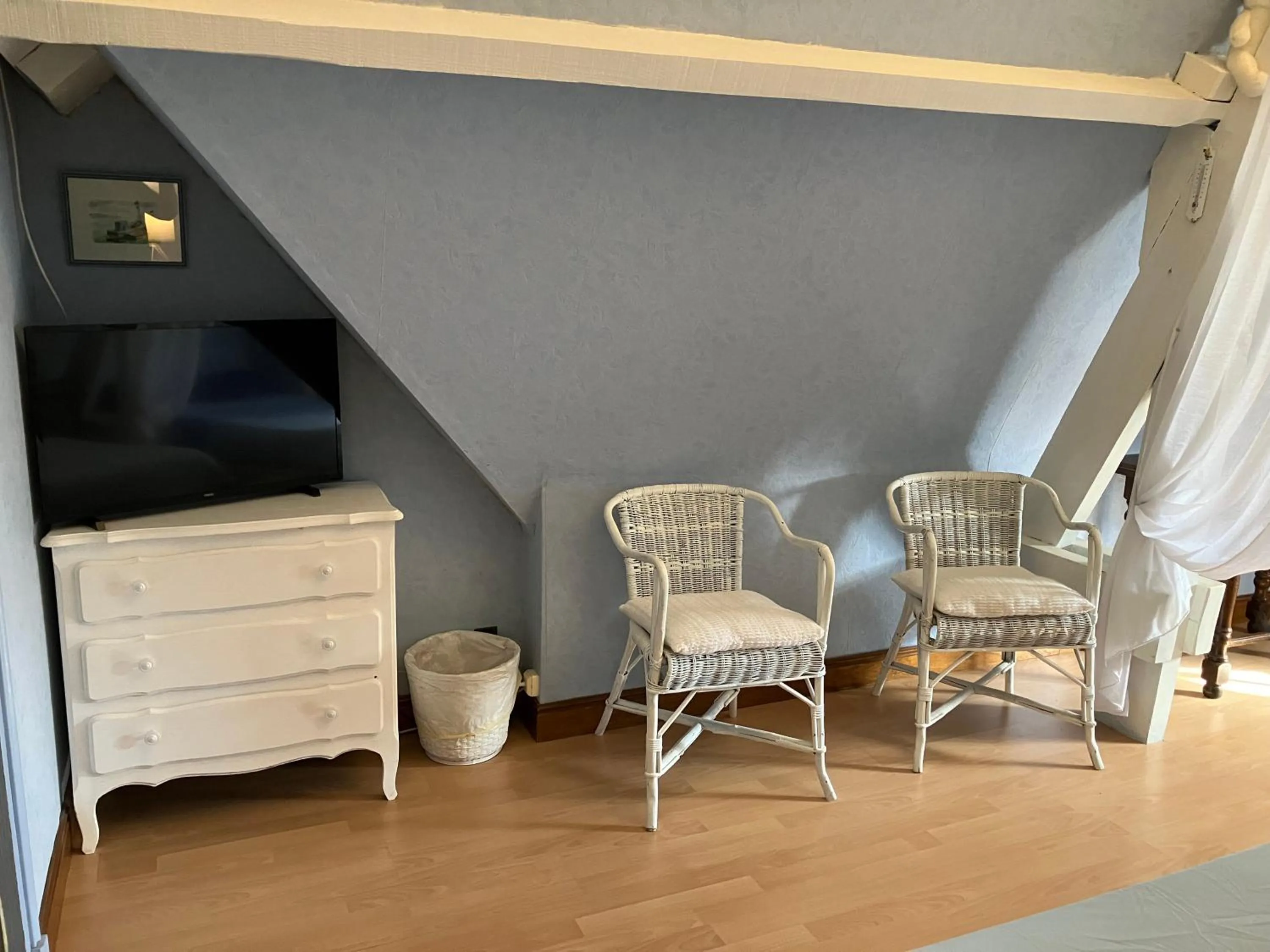 Bedroom in La Noisetiere