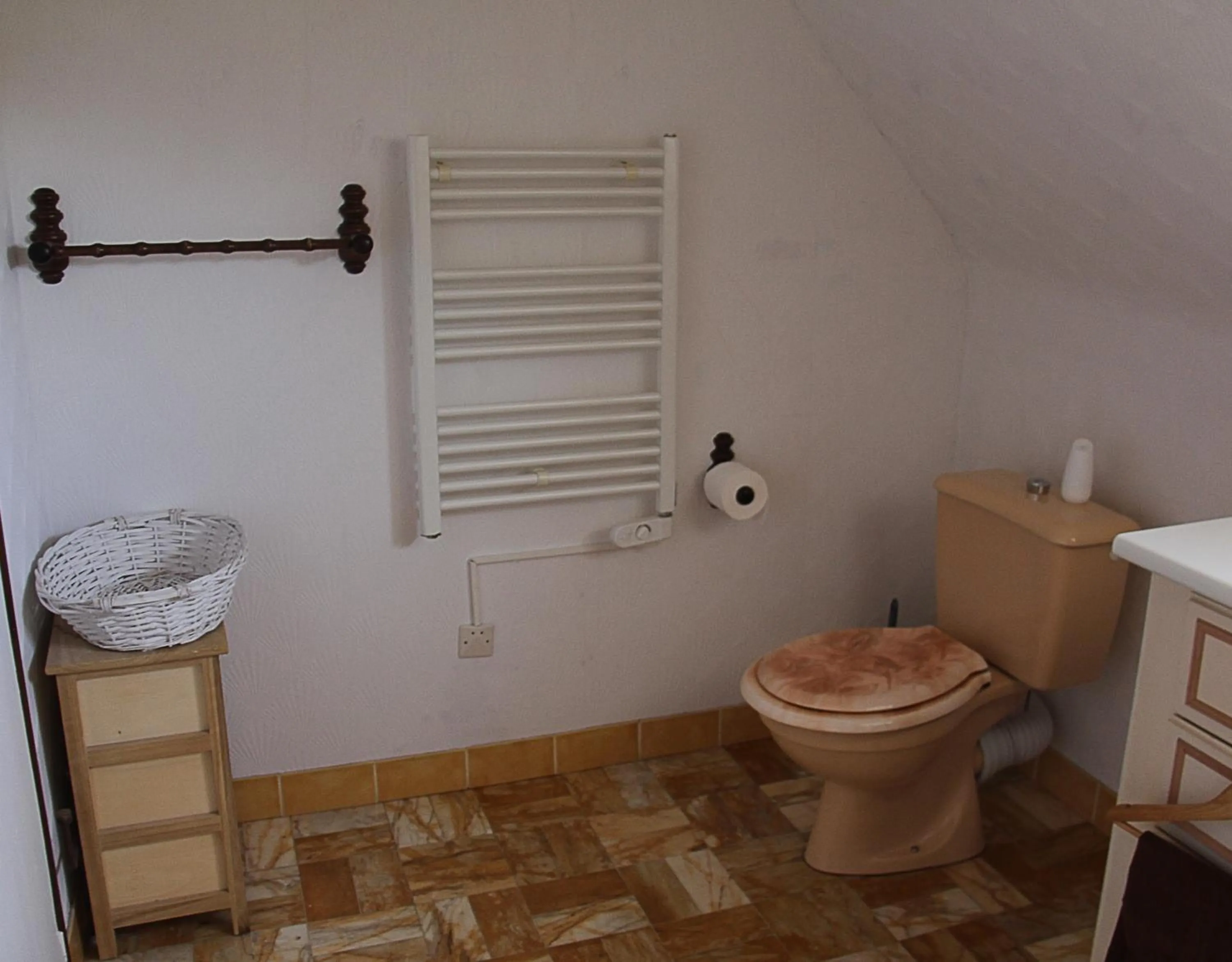 Bathroom in La Noisetiere