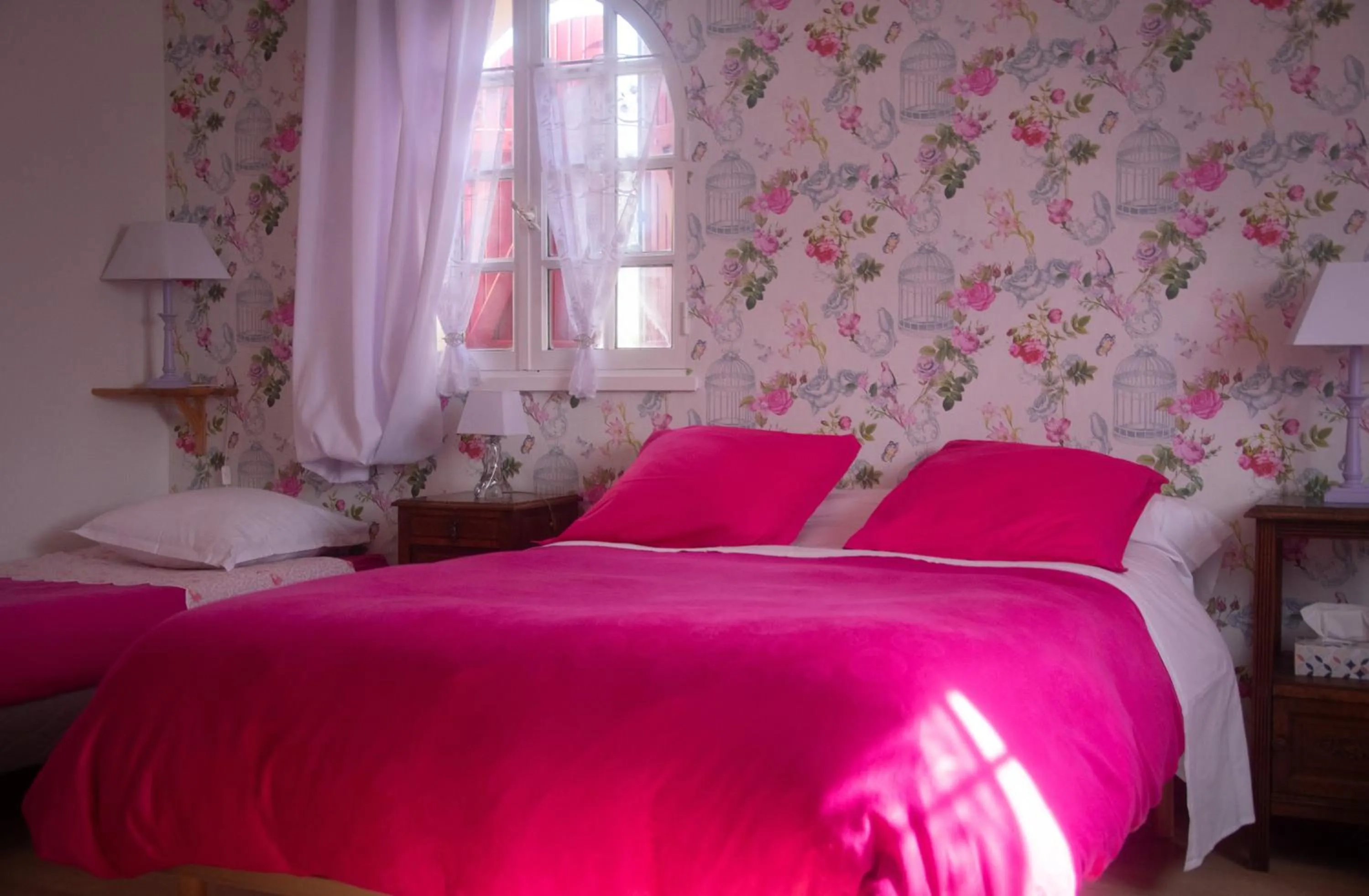 Bedroom, Bed in La Noisetiere