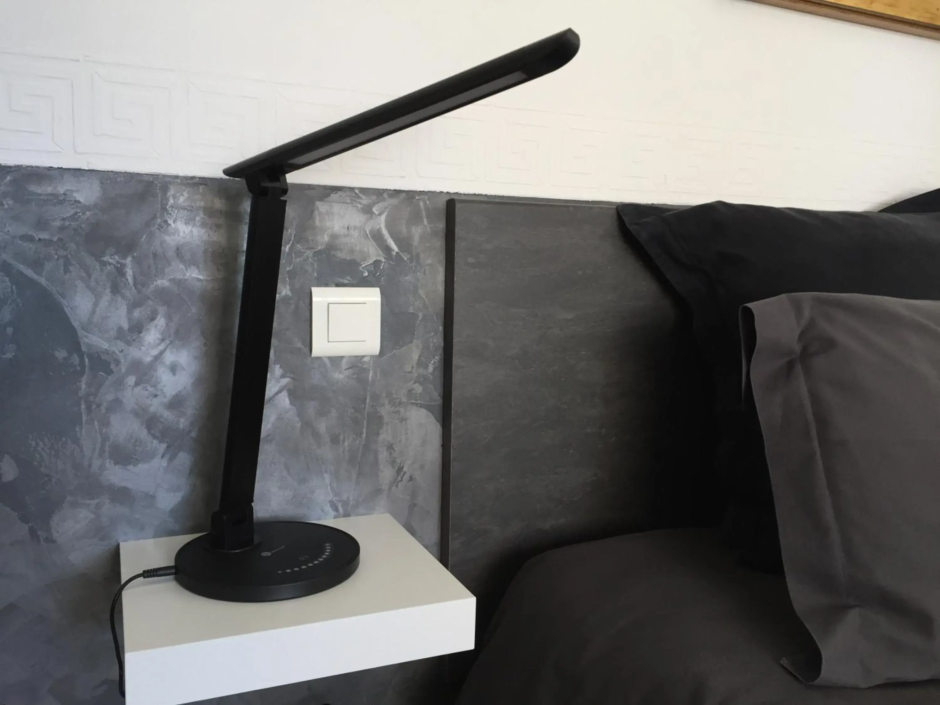 Deluxe Queen Room with Two Queen Beds in Le Beauvaisis Deluxe Queen Room with Two Queen Beds in Le Beauvaisis