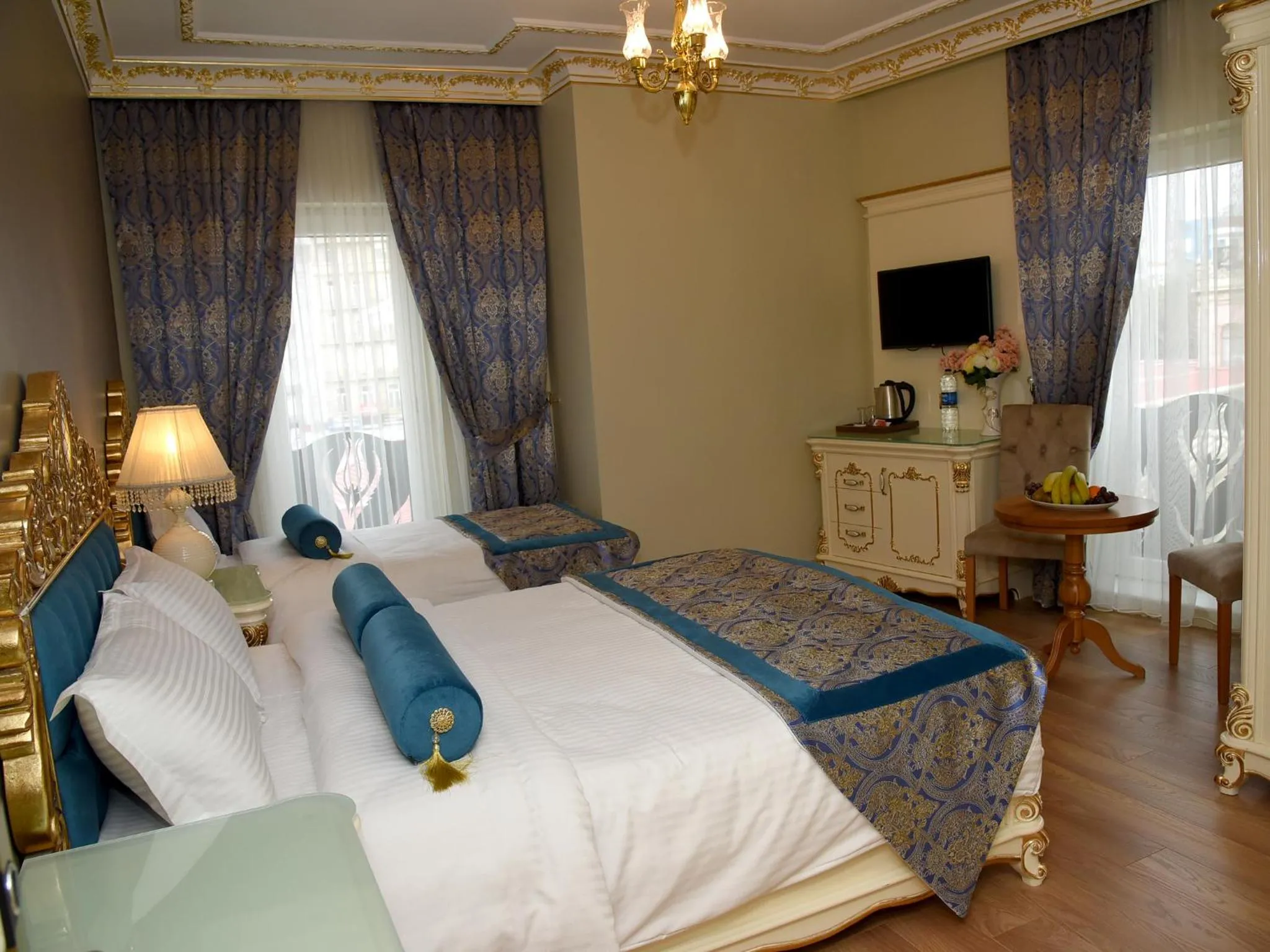 Bed in İstasyon Hotel