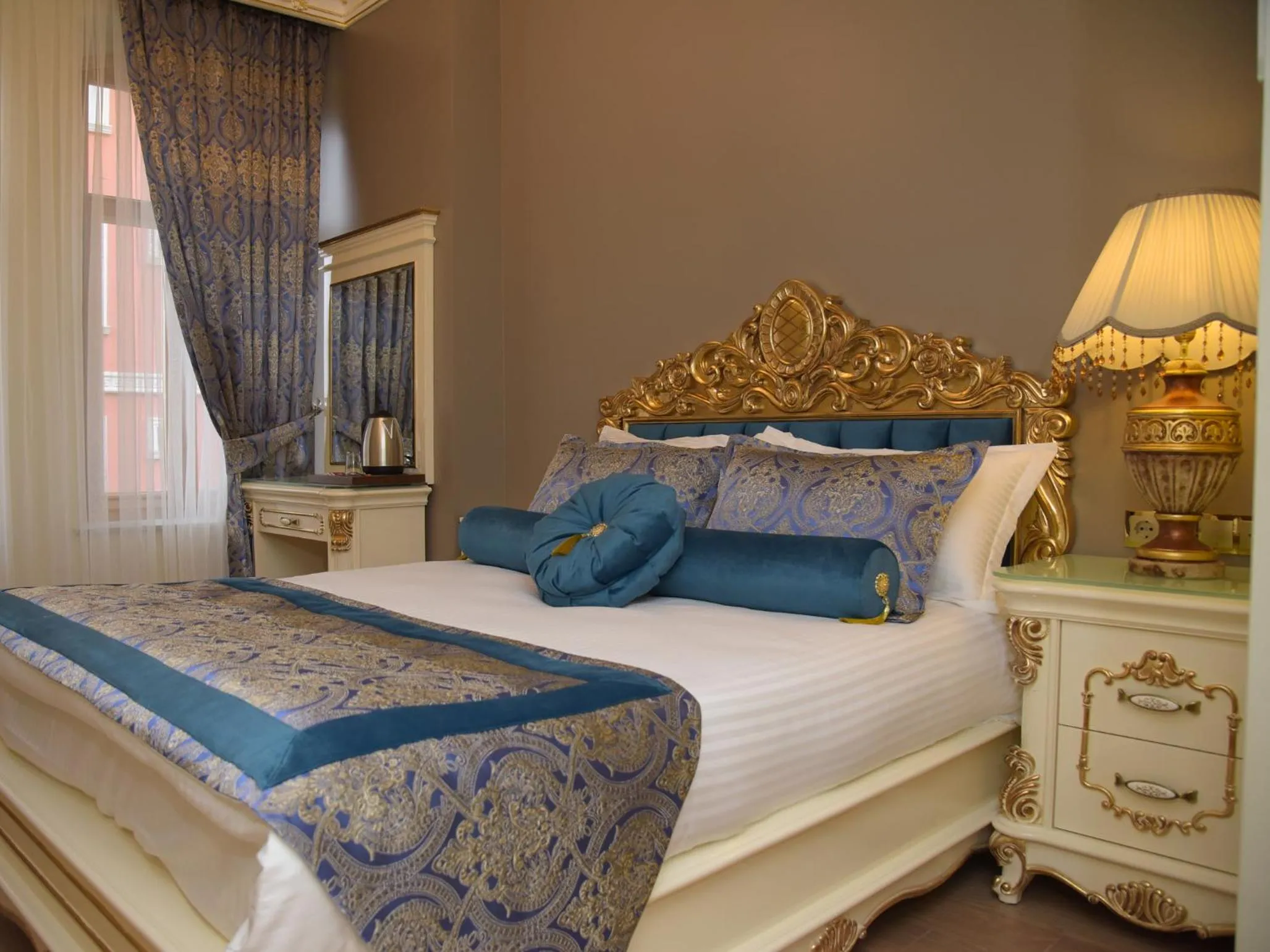 Bed in İstasyon Hotel