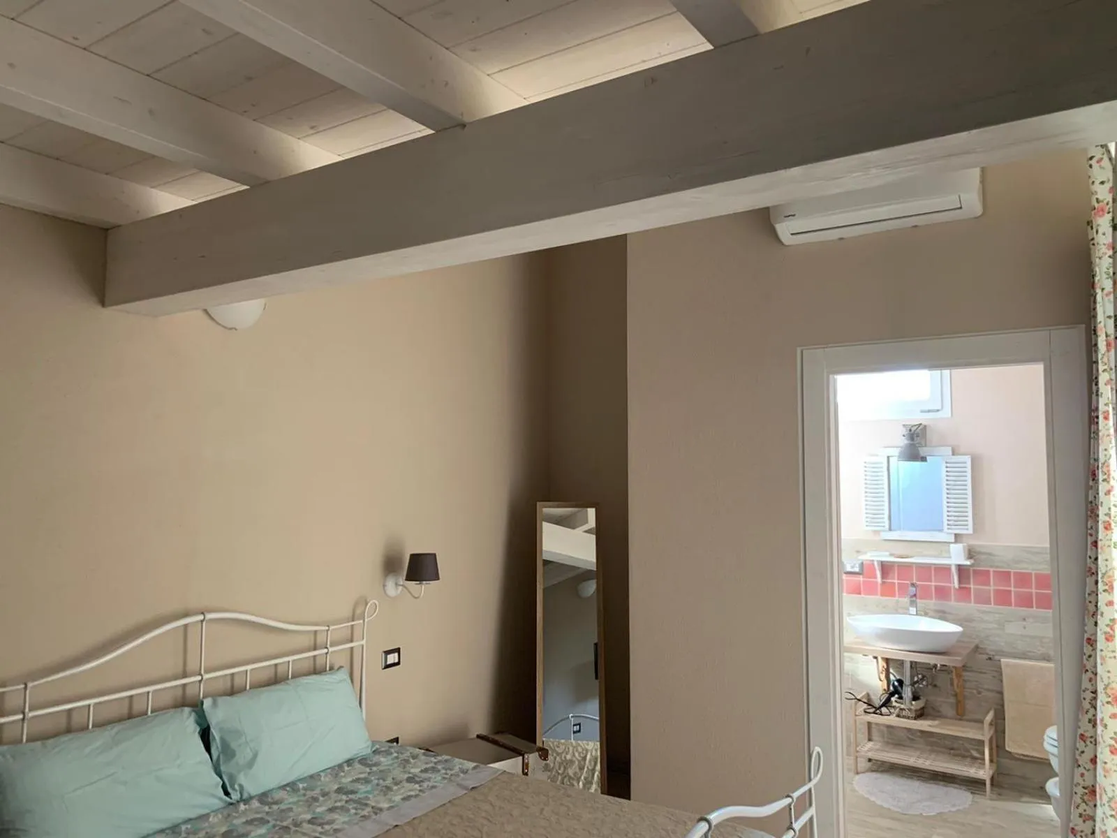 Bed in AGRIB&B Il Pomo d'oro