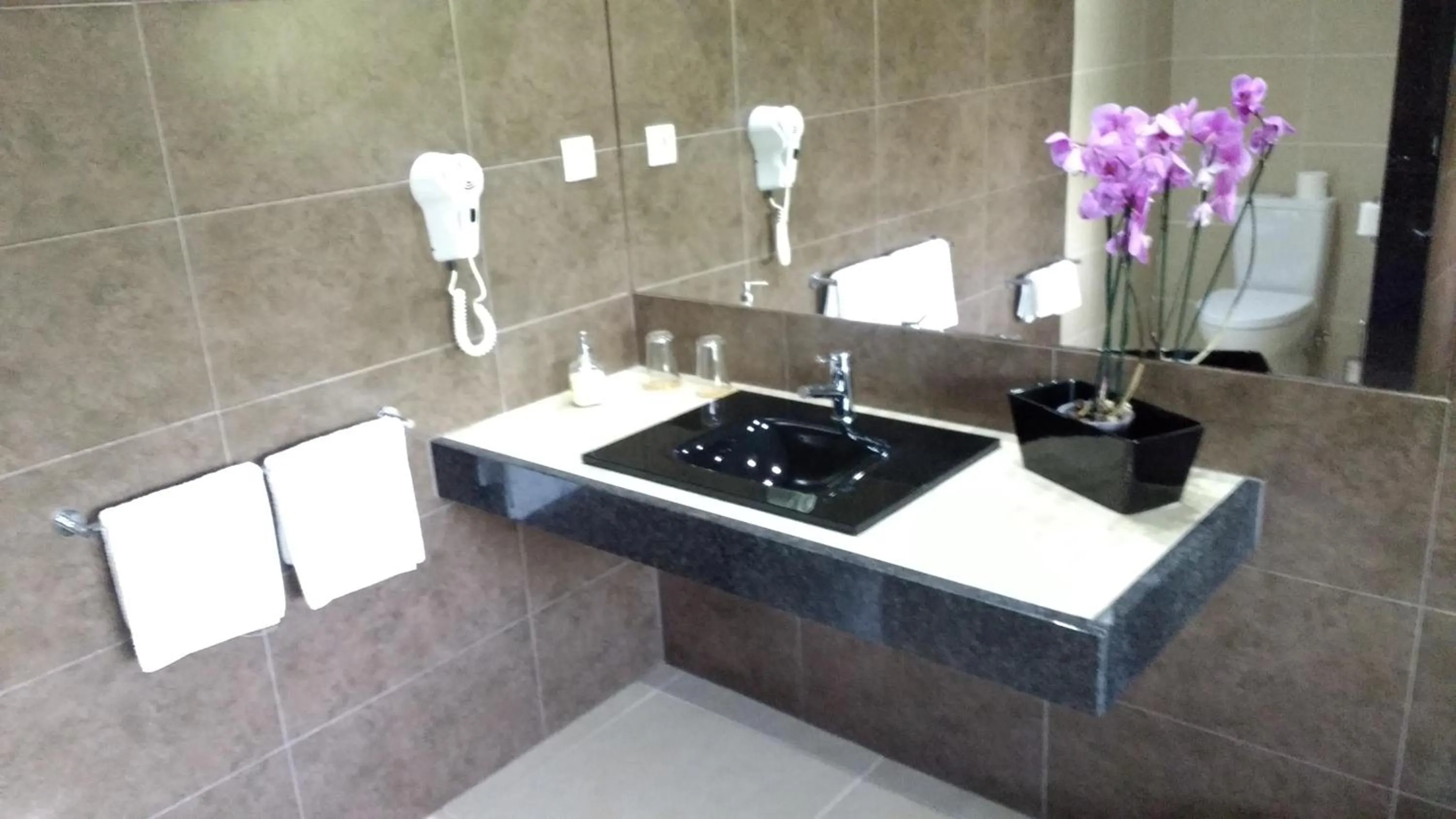 Toilet in Casa Do Prado Guesthouse