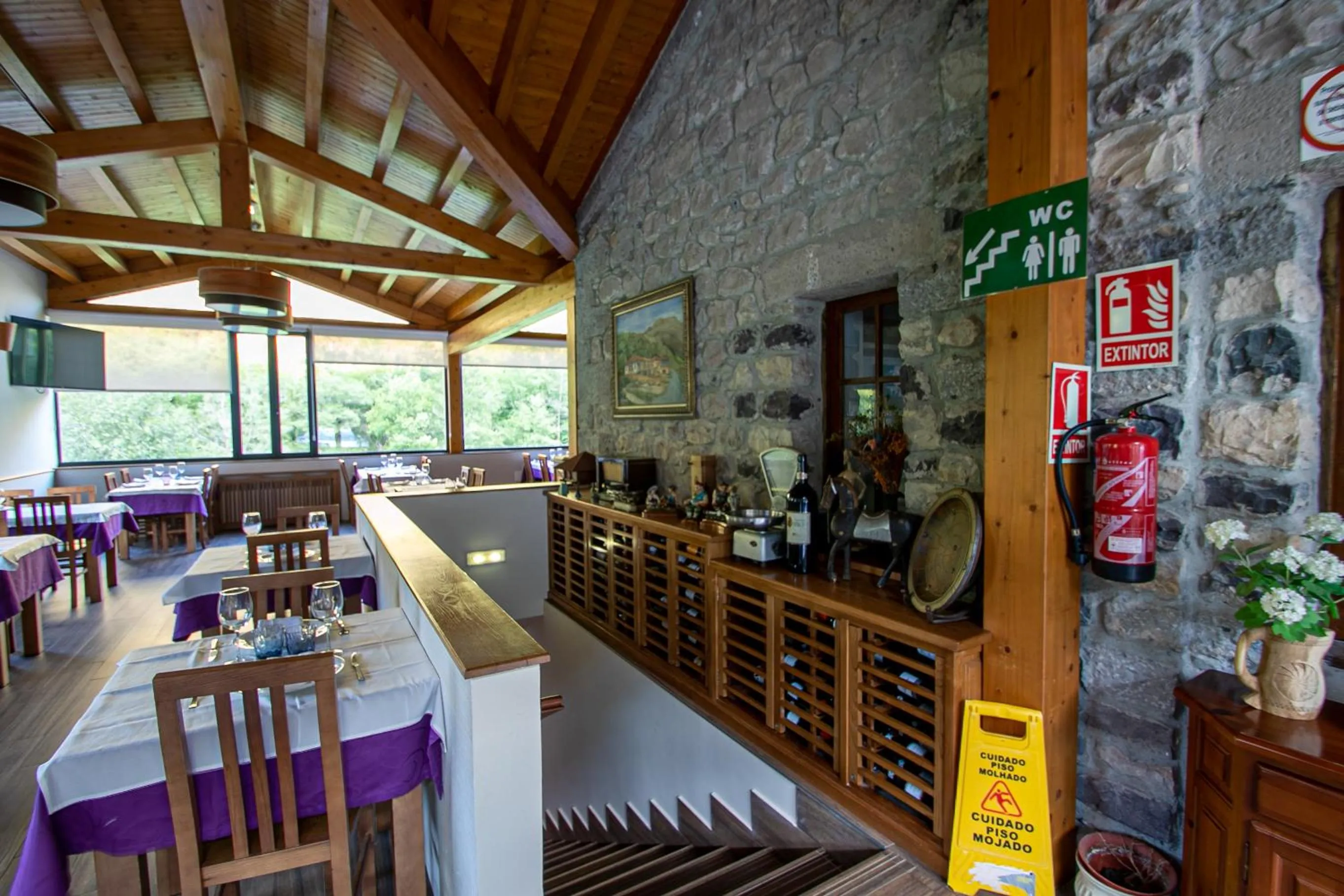 Restaurant/places to eat in La Casona de Rey