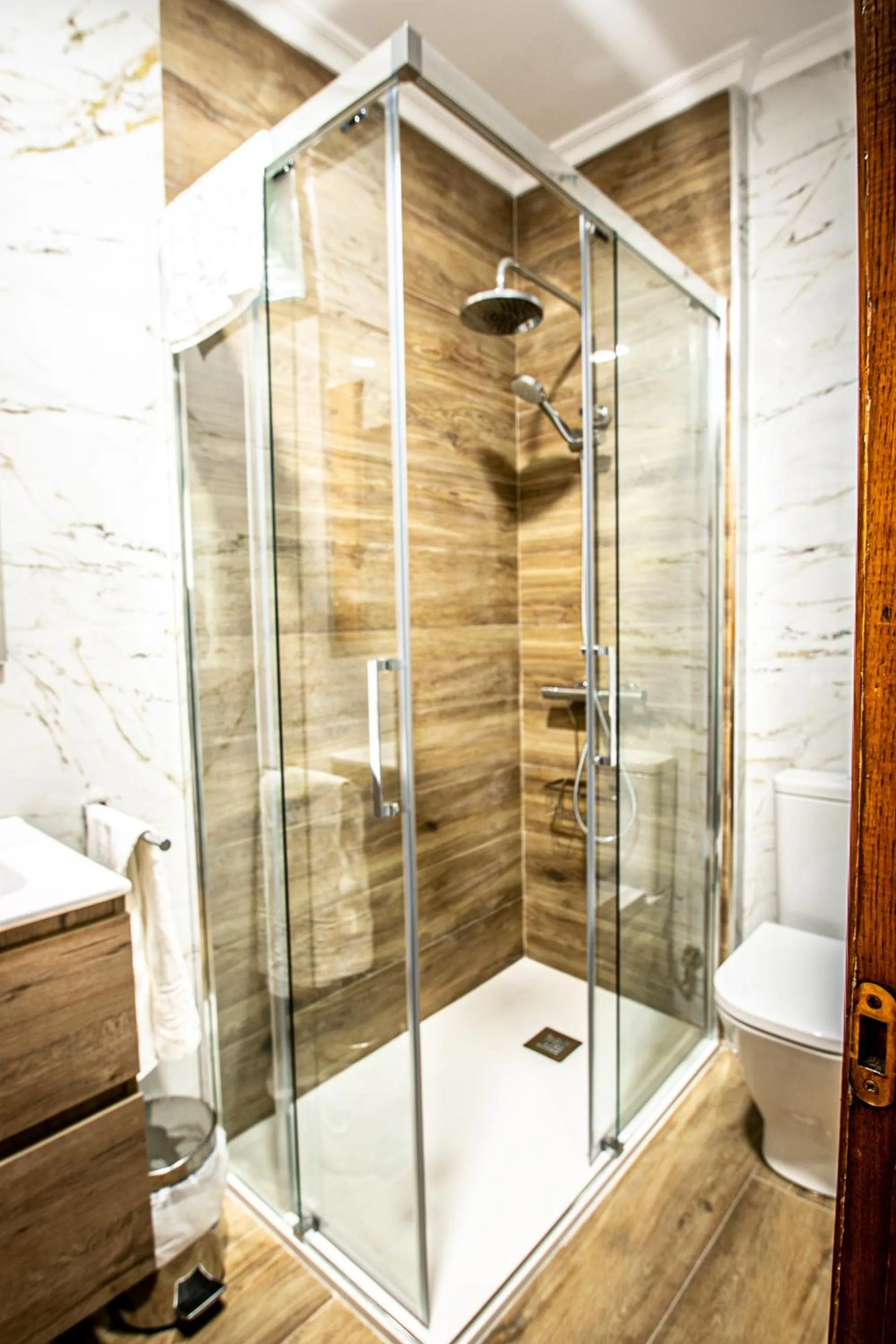 Shower in La Casona de Rey