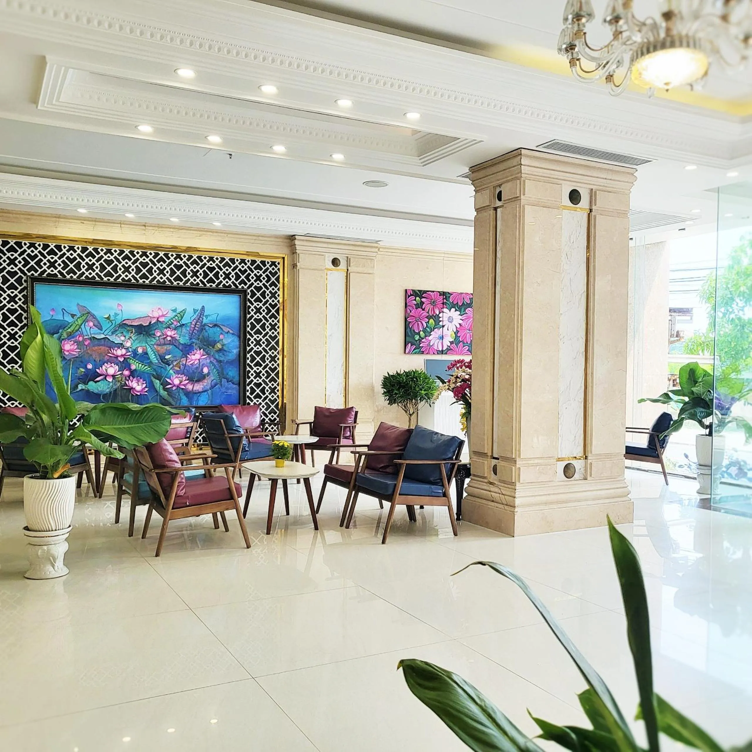 Lobby or reception in Alani Sea View Hotel