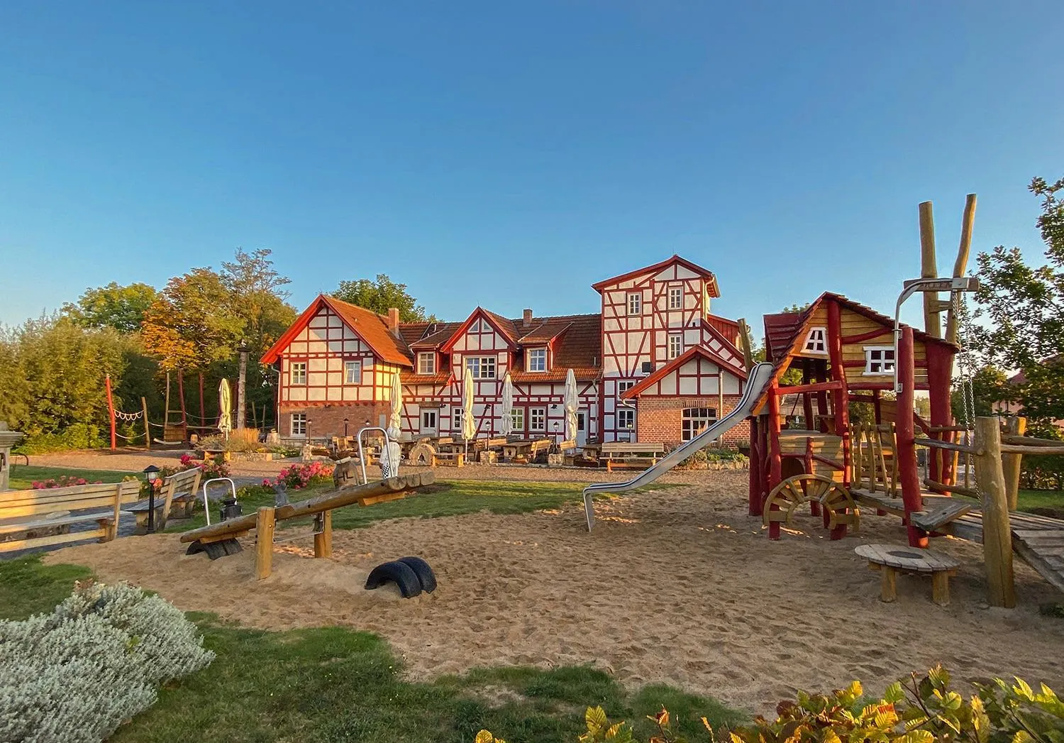 Property building in Hotel Restaurant Mühlenhof Bosse