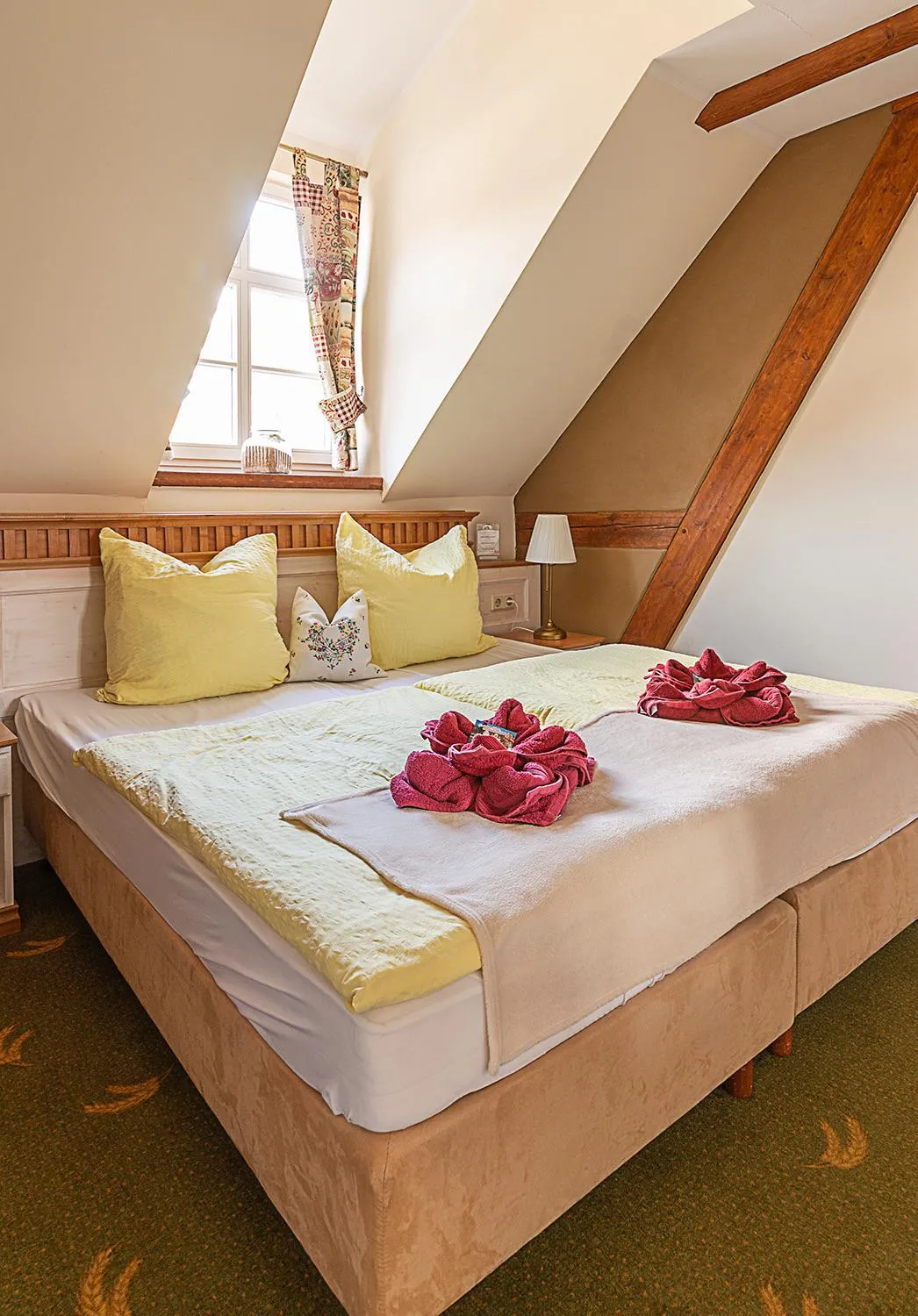 Photo of the whole room, Bed in Hotel Restaurant Mühlenhof Bosse