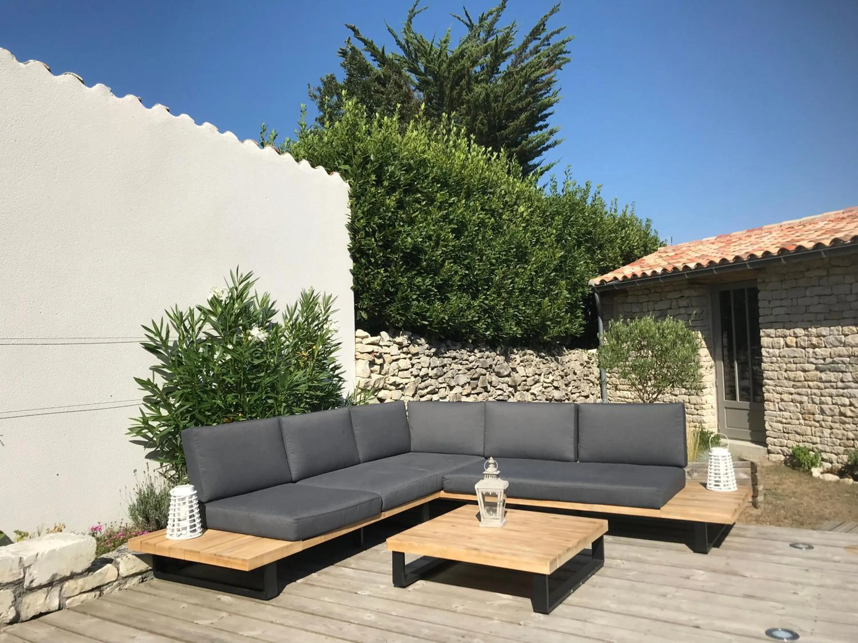 Property building in Villa Pigouille