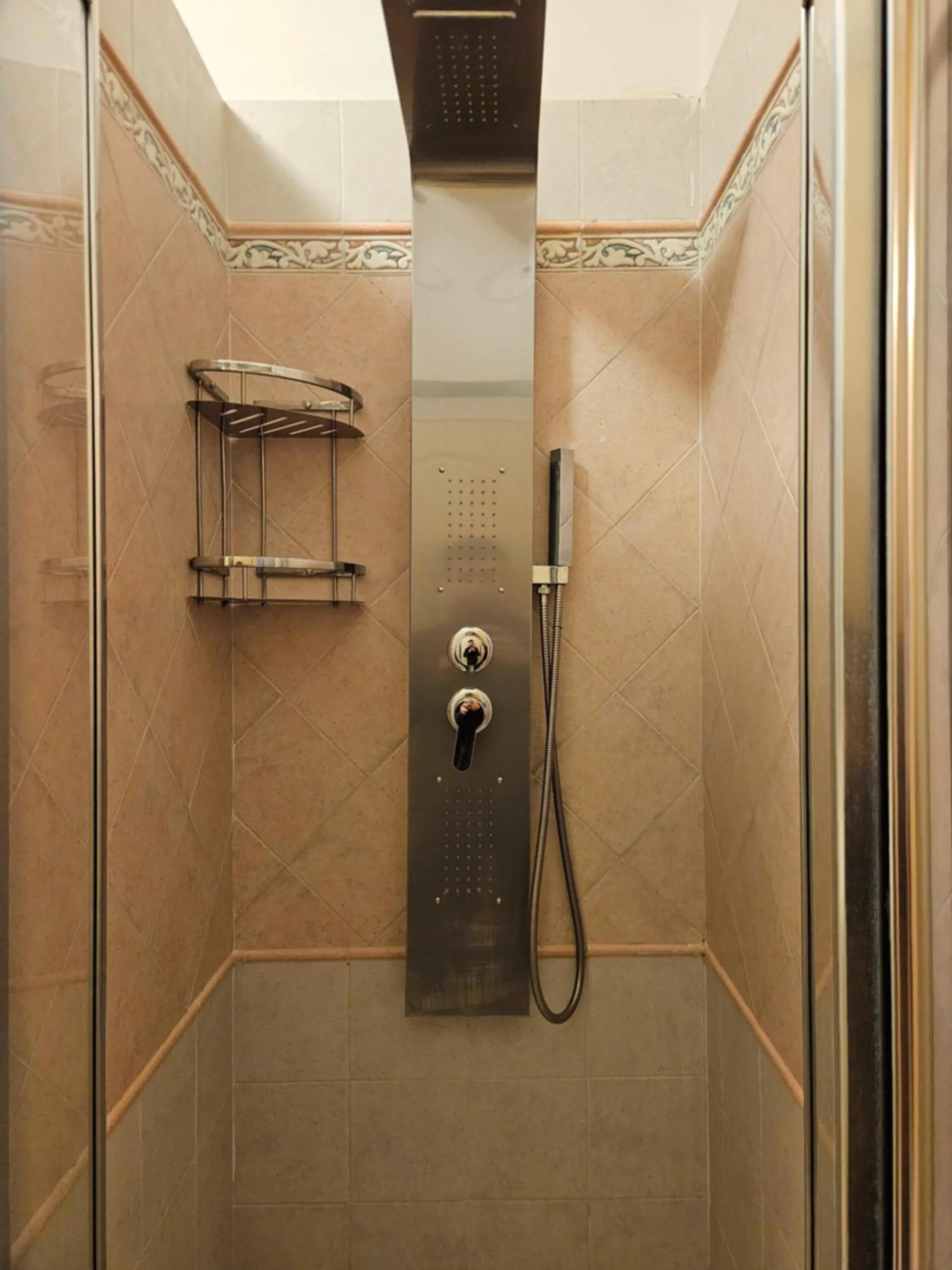 Shower in Hotel Villa Santa Maria