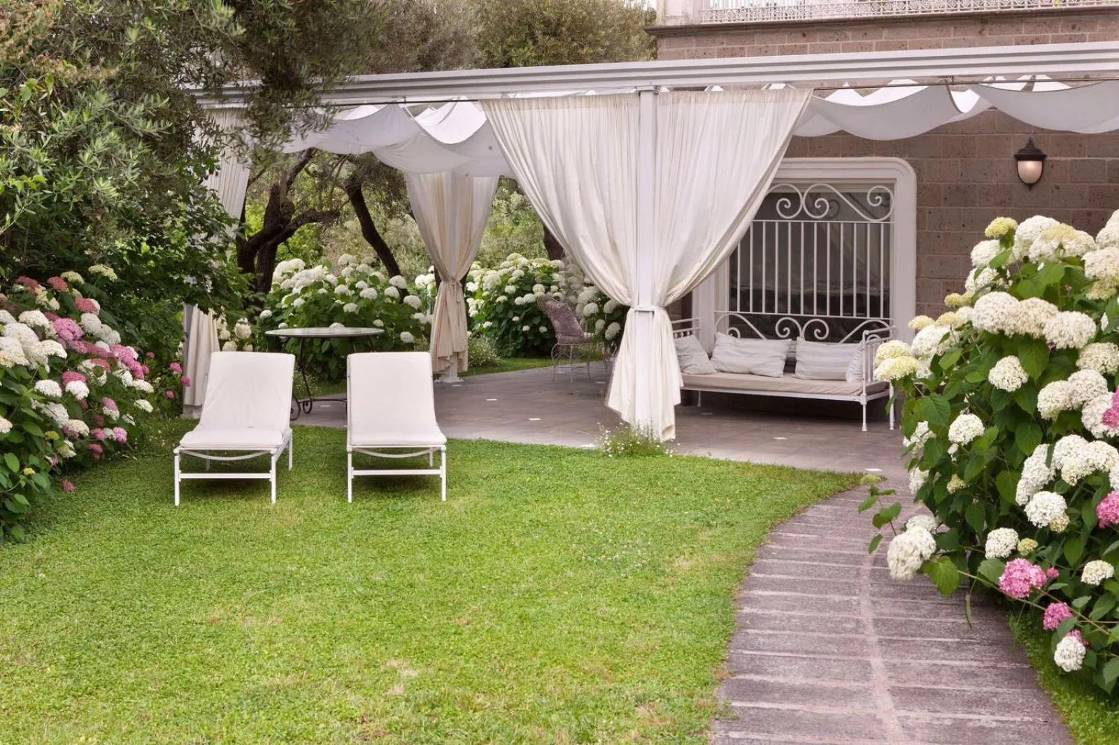 Garden in Villa Annabelle