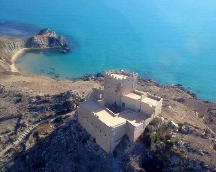 Property building in La Collina sul Mare