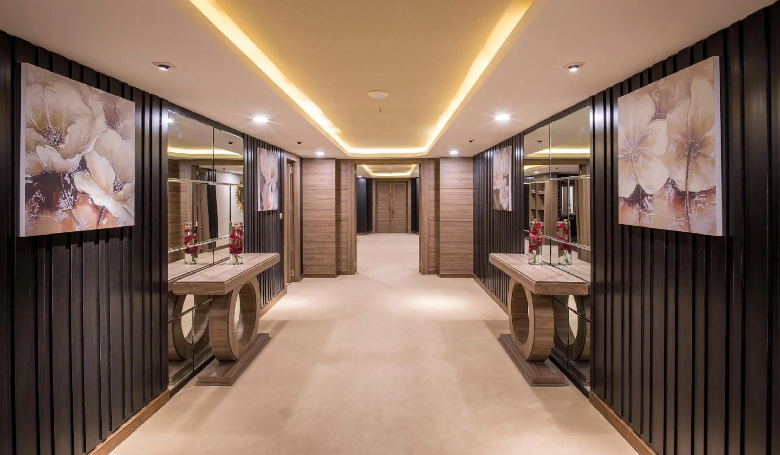 Photo of the whole room in Muong Thanh Luxury Phu Quoc Hotel