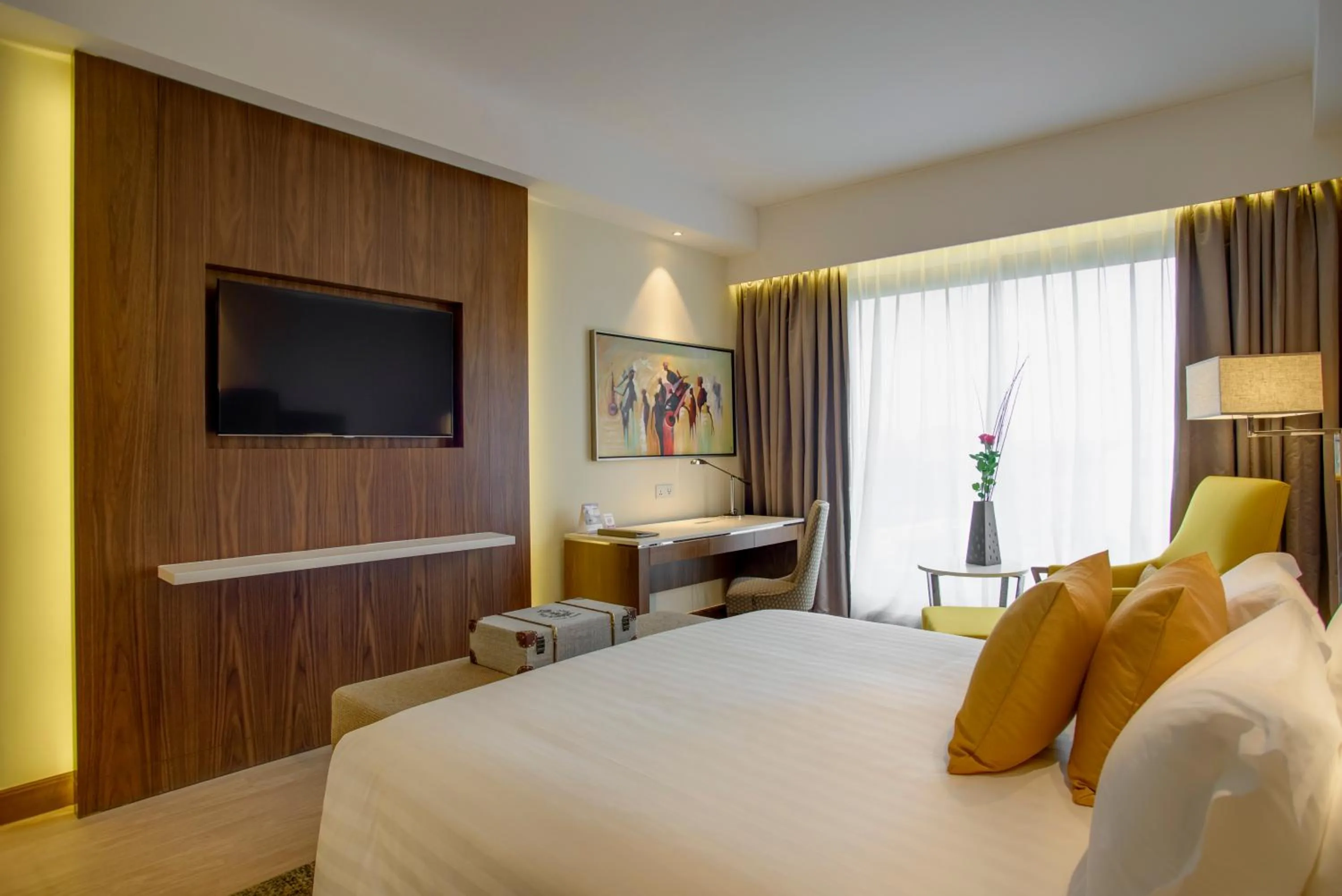 TV and multimedia, Bed in Crowne Plaza Nairobi Airport by IHG