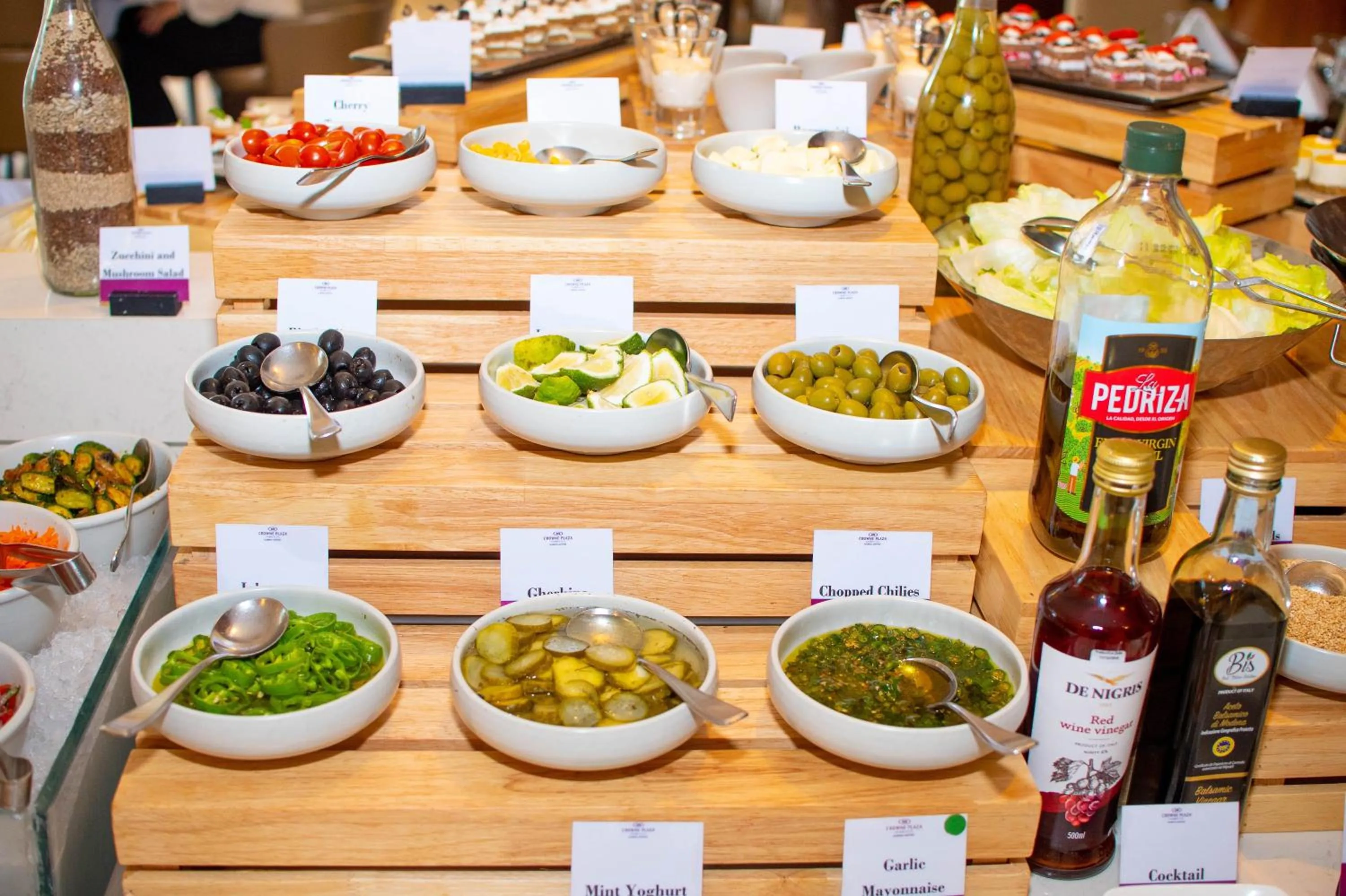 Restaurant/places to eat in Crowne Plaza Nairobi Airport by IHG